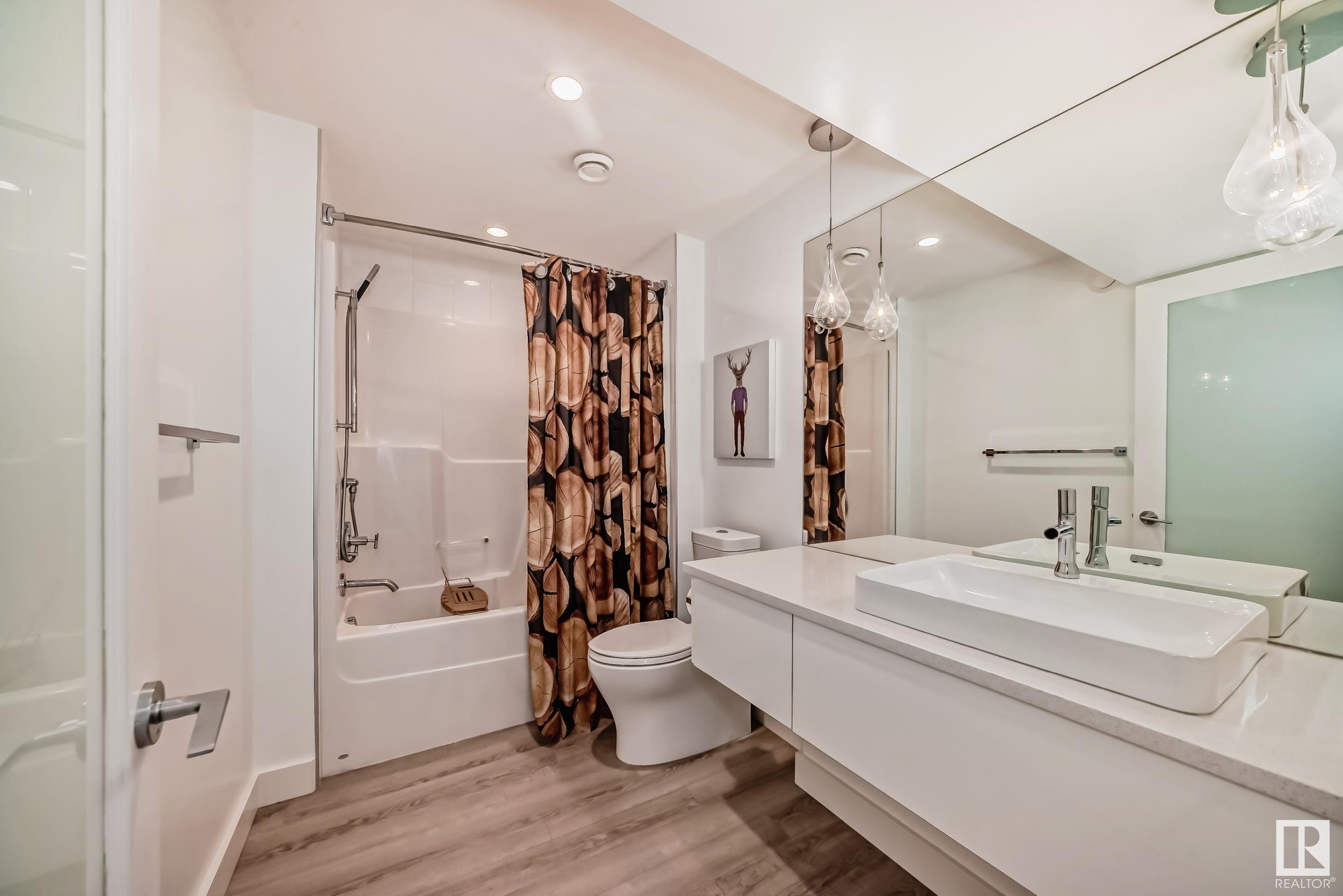      3104 ALLAN LANDING LD SW , Edmonton,  ,T6W 2R7 ;  Listing Number: MLS E4416150