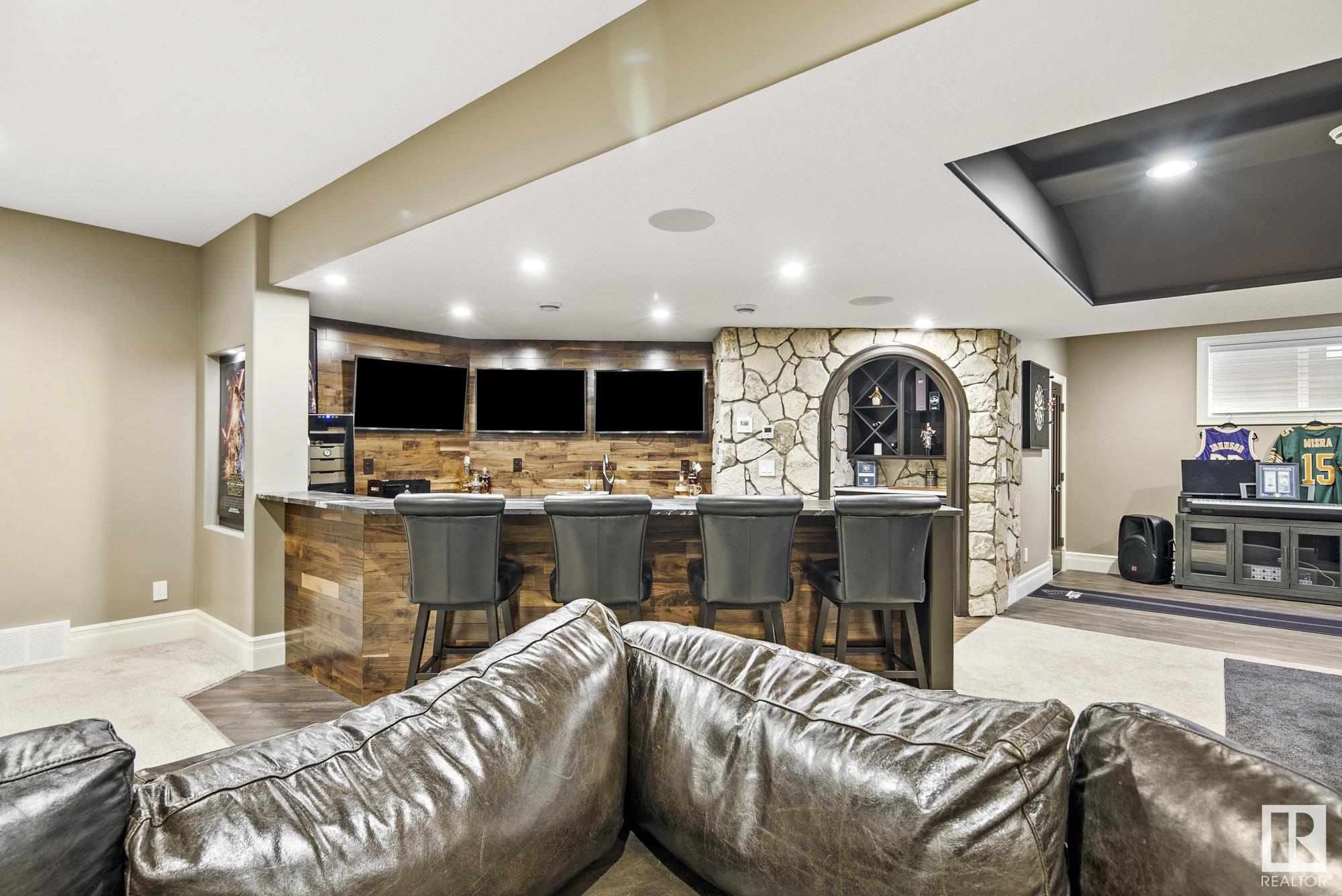      2767 WHEATON DR NW , Edmonton,  ,T6W 2M5 ;  Listing Number: MLS E4416152