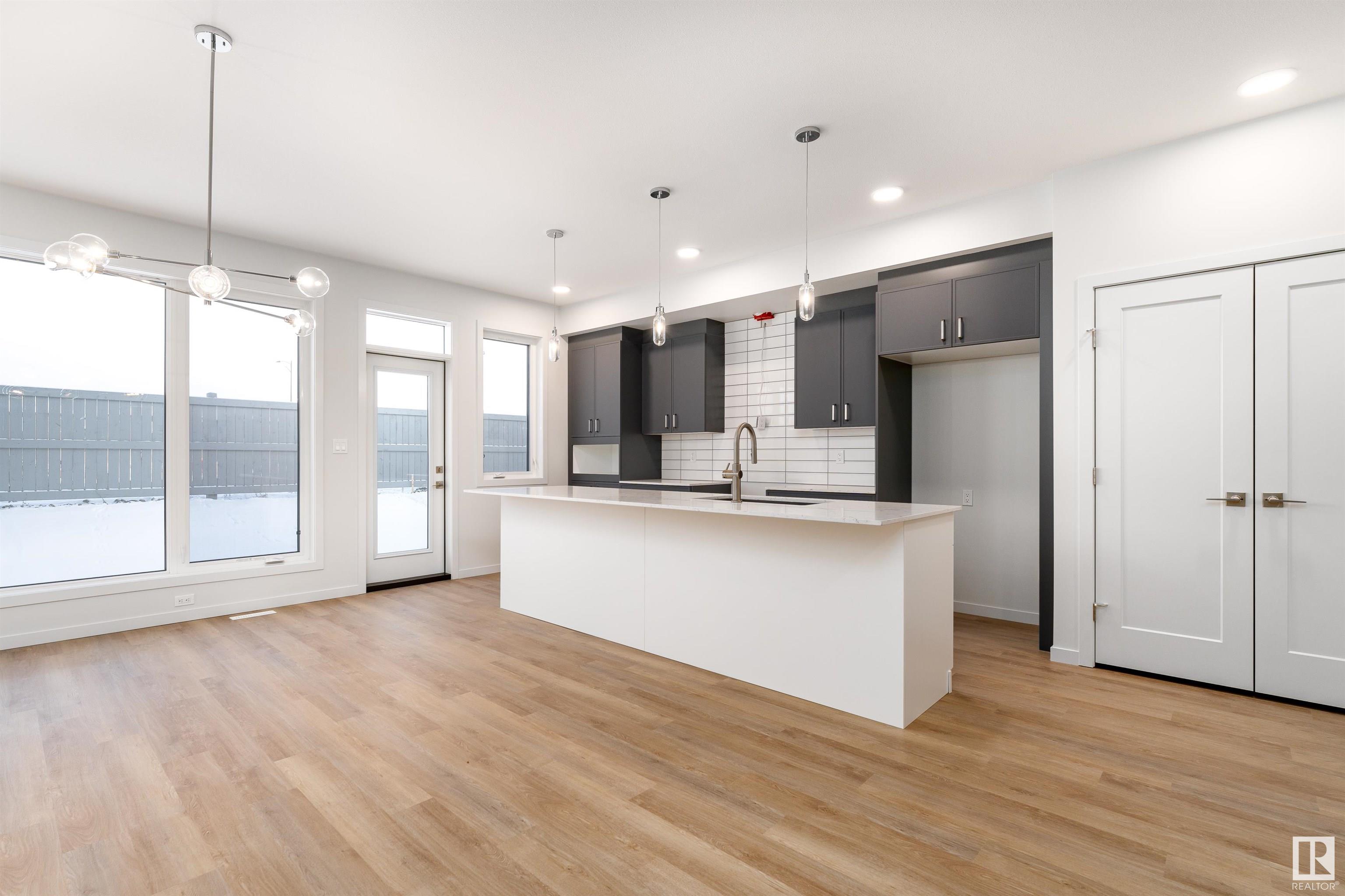      7325 KLAPSTEIN CR SW , Edmonton,  ,T6W 5N5 ;  Listing Number: MLS E4416169