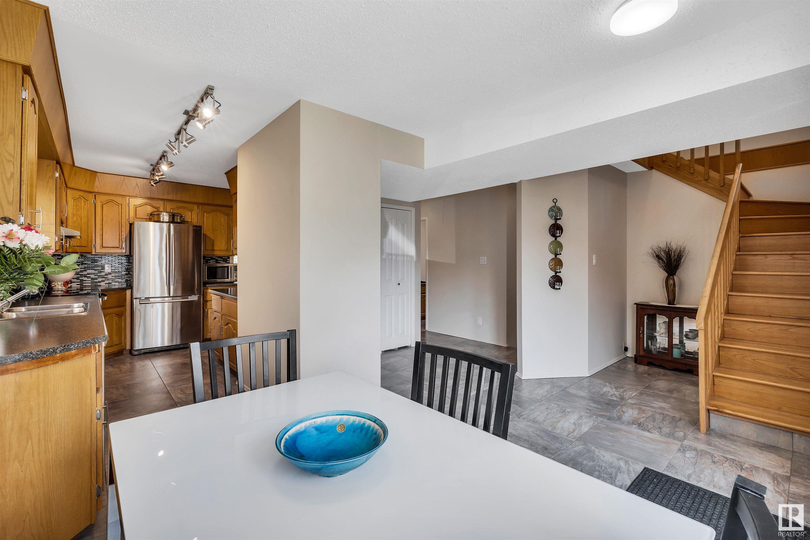      8212 Rowland RD NW , Edmonton,  ,T6A 3W9 ;  Listing Number: MLS E4416170