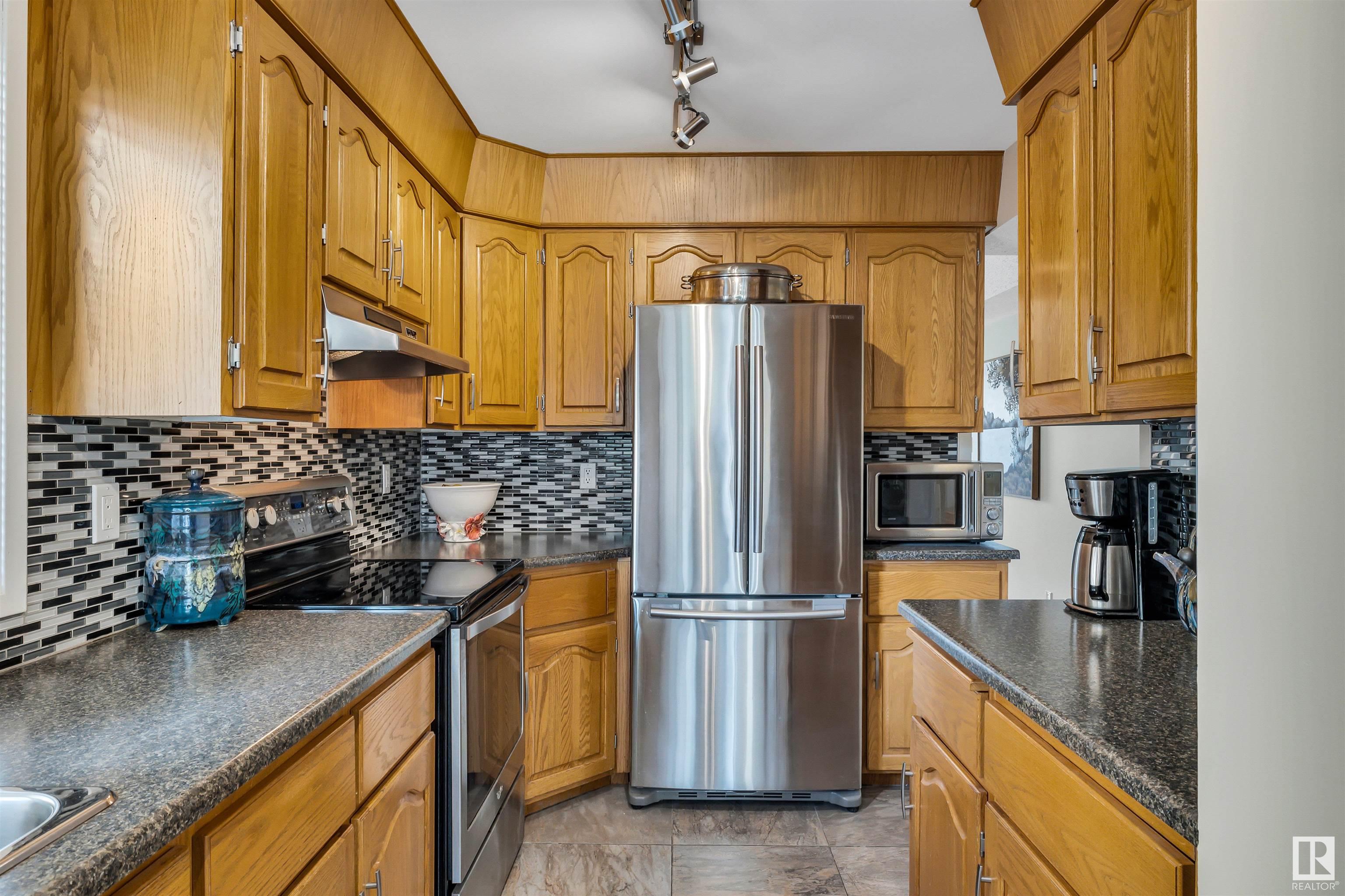      8212 Rowland RD NW , Edmonton,  ,T6A 3W9 ;  Listing Number: MLS E4416170