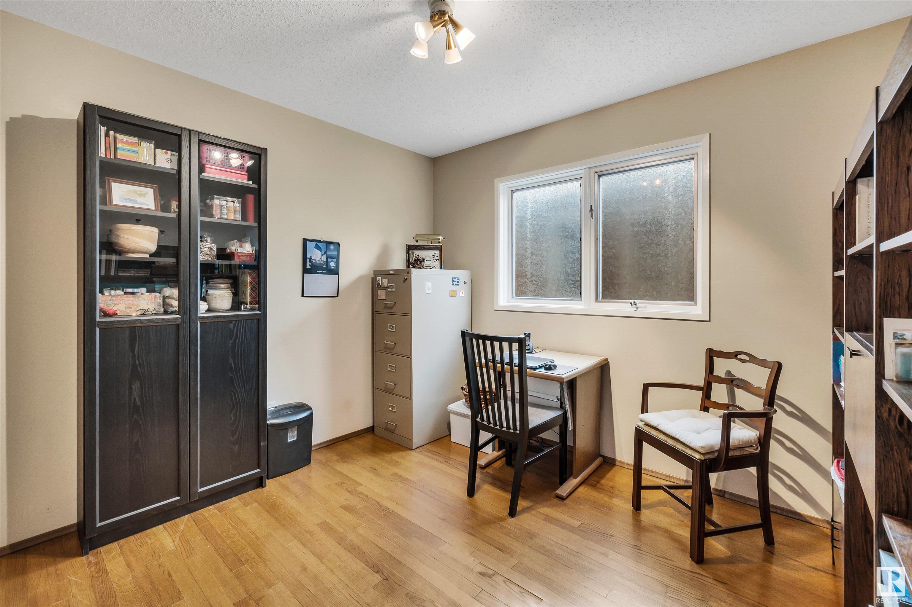      8212 Rowland RD NW , Edmonton,  ,T6A 3W9 ;  Listing Number: MLS E4416170
