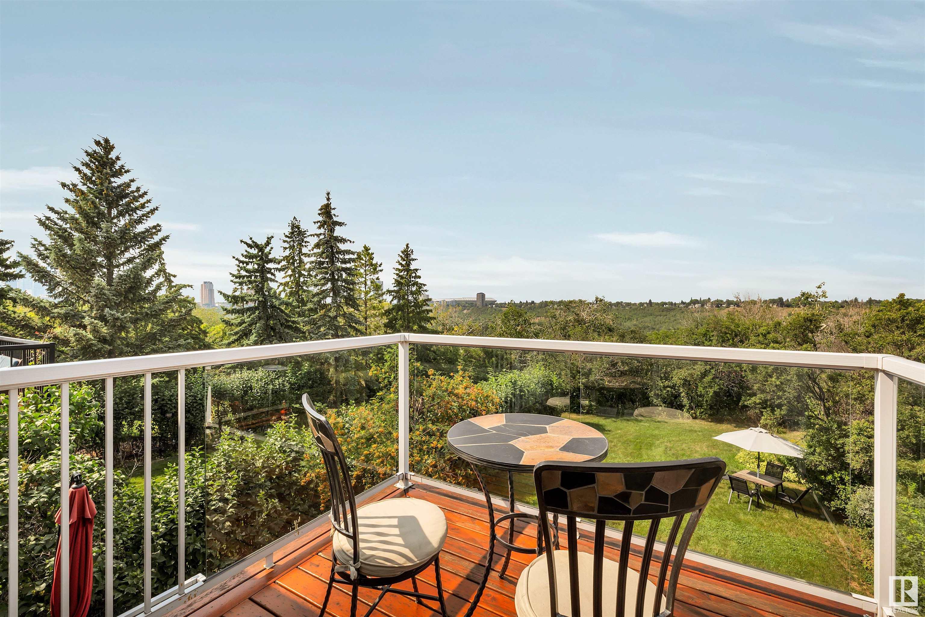      8212 Rowland RD NW , Edmonton,  ,T6A 3W9 ;  Listing Number: MLS E4416170