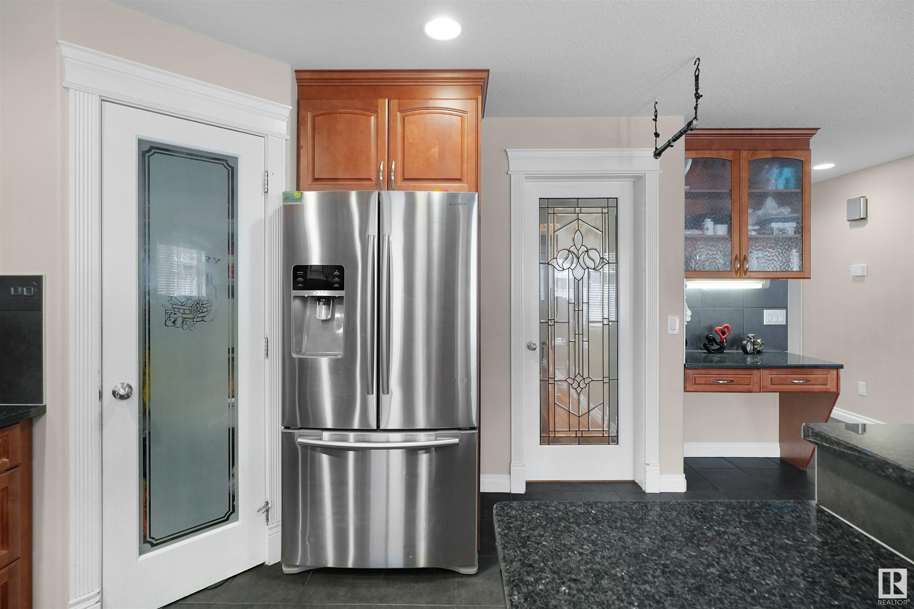      16210 47 ST NW , Edmonton,  ,T5Y 0G8 ;  Listing Number: MLS E4416175