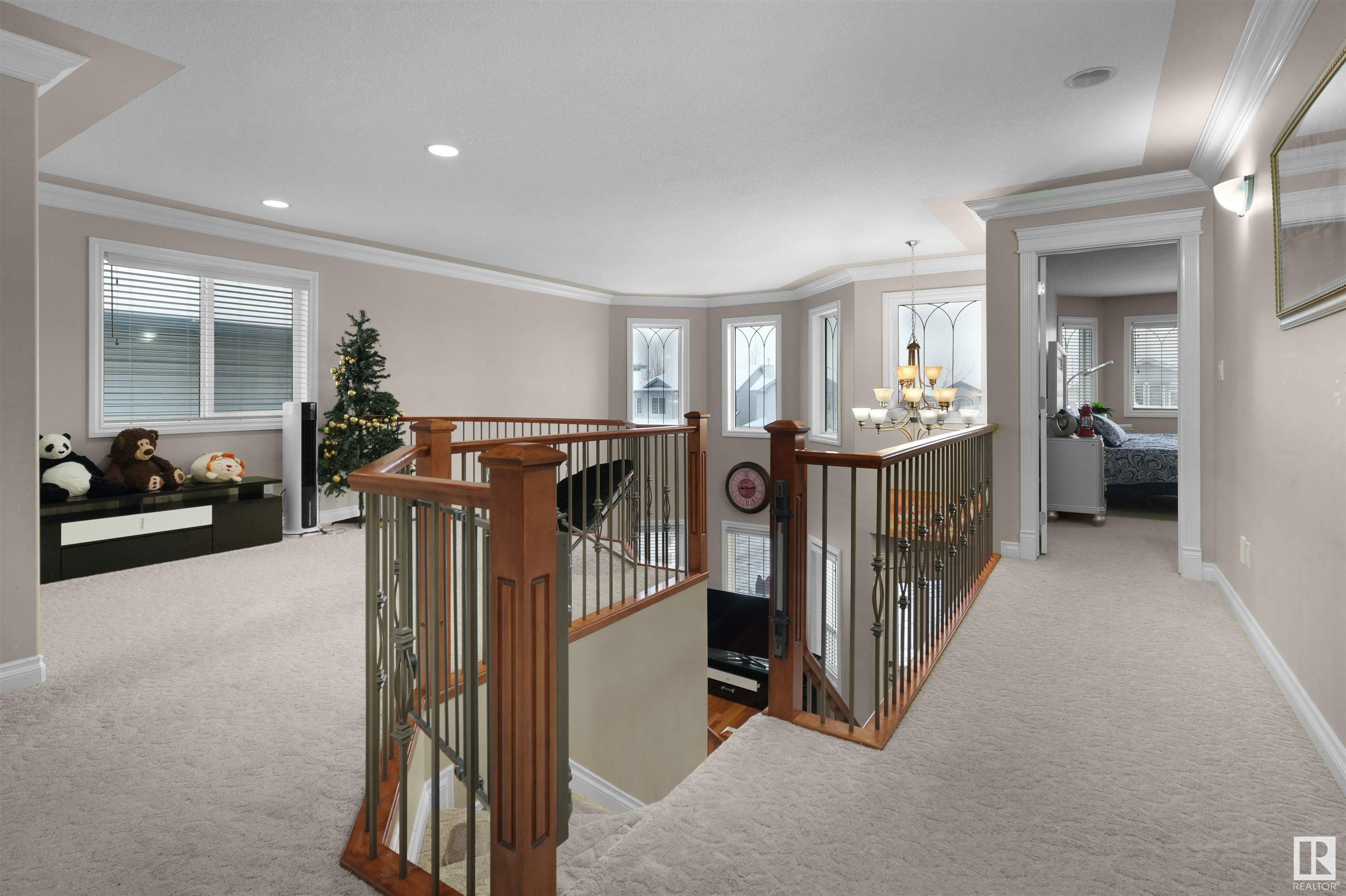      16210 47 ST NW , Edmonton,  ,T5Y 0G8 ;  Listing Number: MLS E4416175