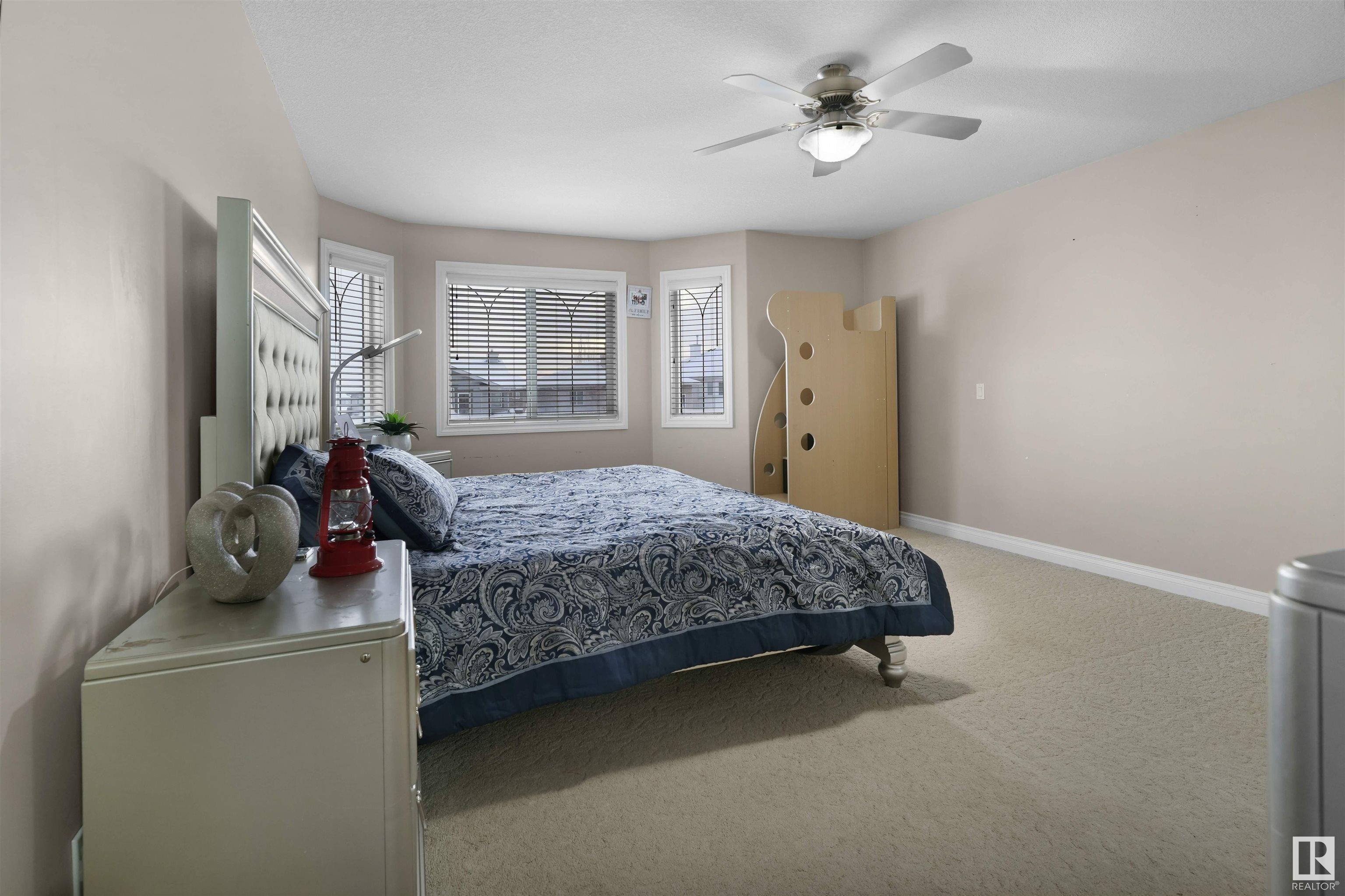      16210 47 ST NW , Edmonton,  ,T5Y 0G8 ;  Listing Number: MLS E4416175