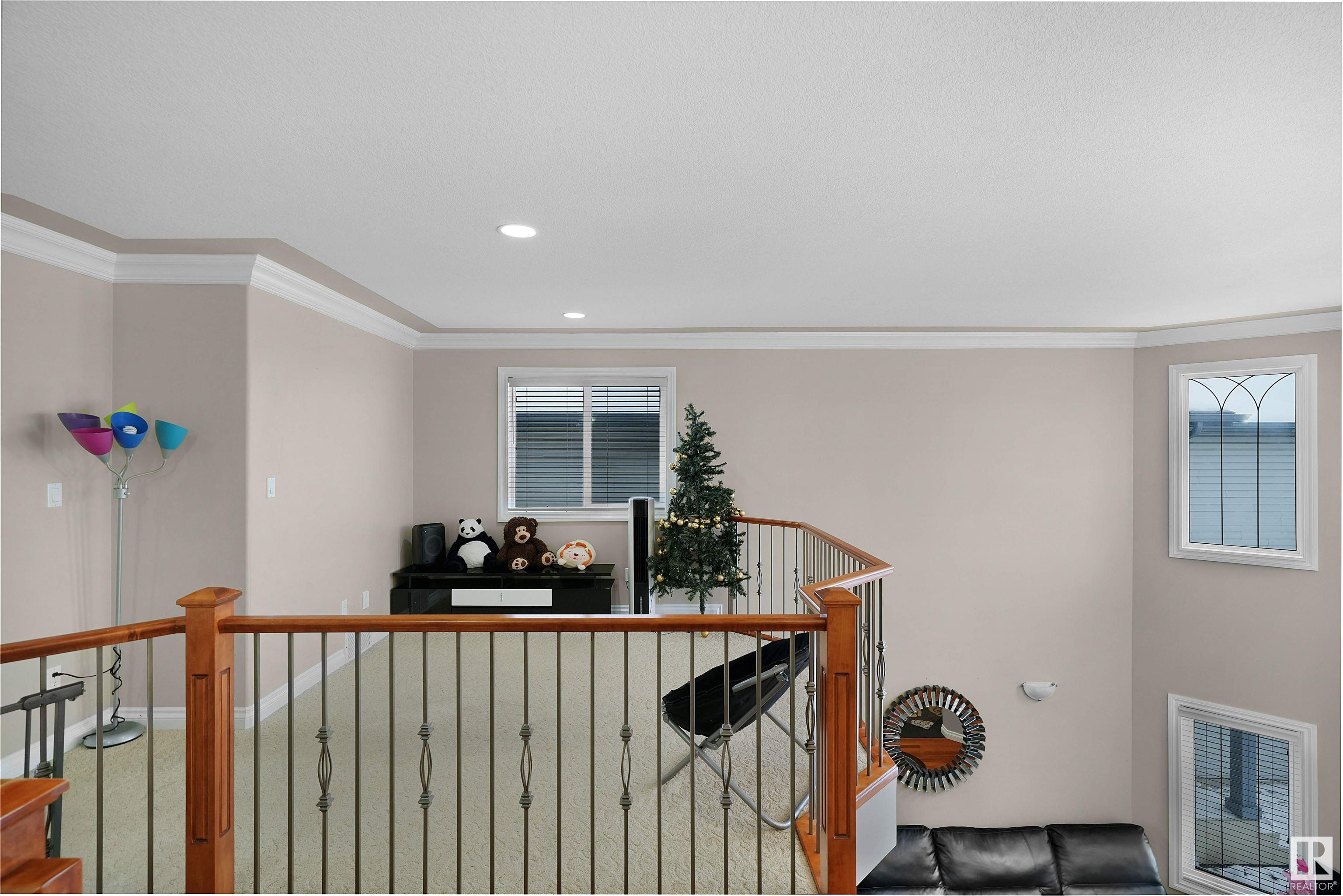      16210 47 ST NW , Edmonton,  ,T5Y 0G8 ;  Listing Number: MLS E4416175