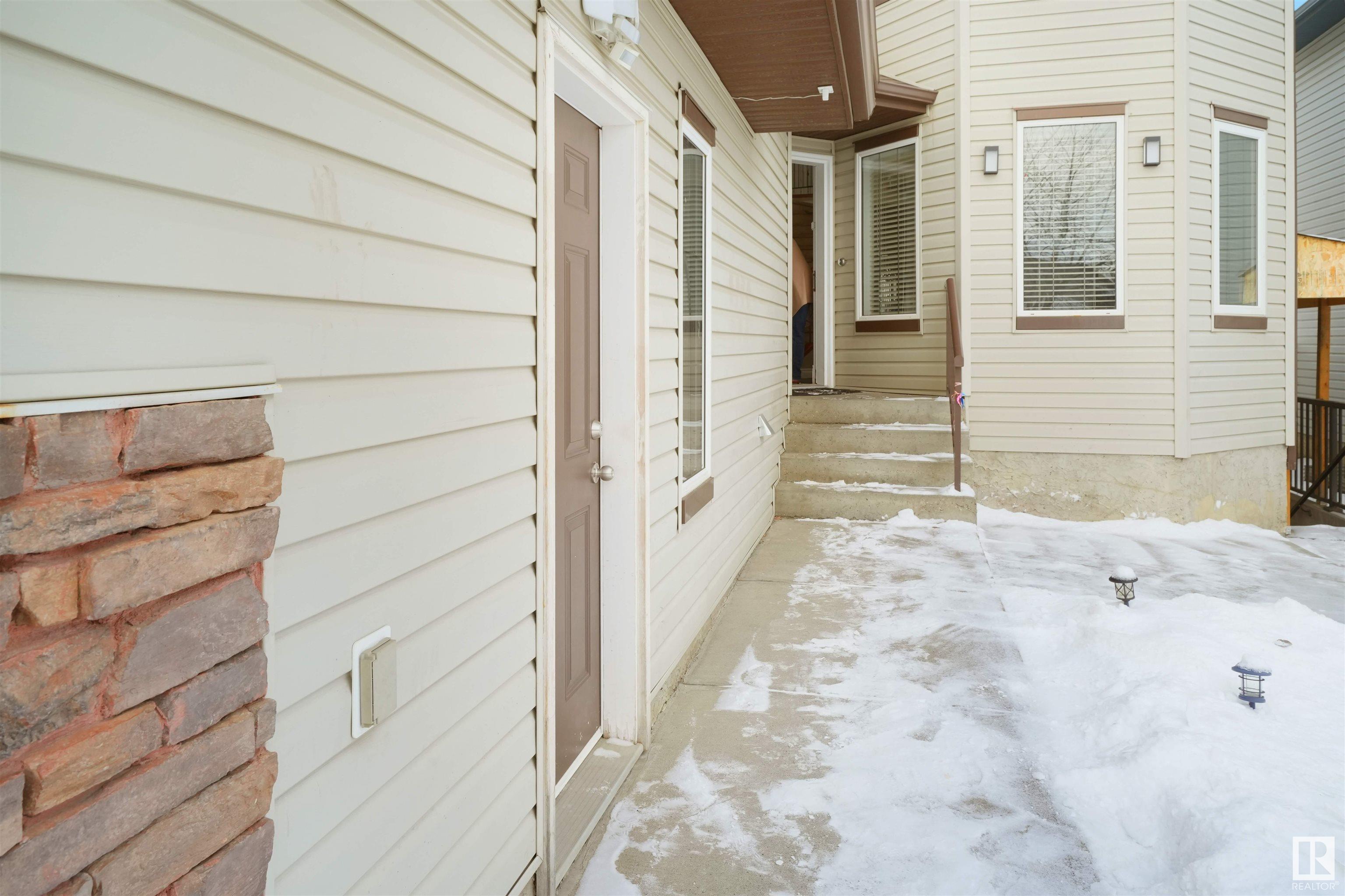      16210 47 ST NW , Edmonton,  ,T5Y 0G8 ;  Listing Number: MLS E4416175