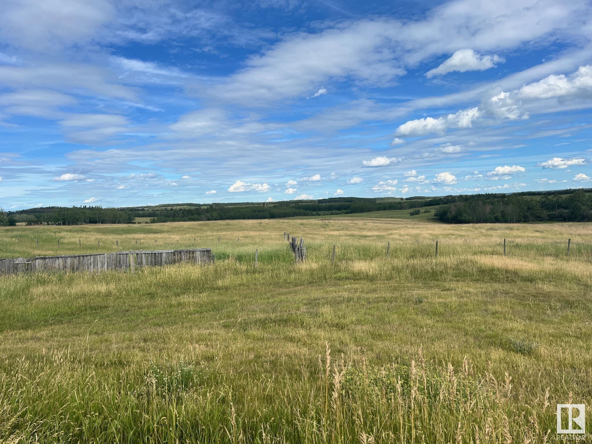      58013 RGE RD 81 , Rural Lac Ste. Anne County,  ,T0E 1N0 ;  Listing Number: MLS E4416203