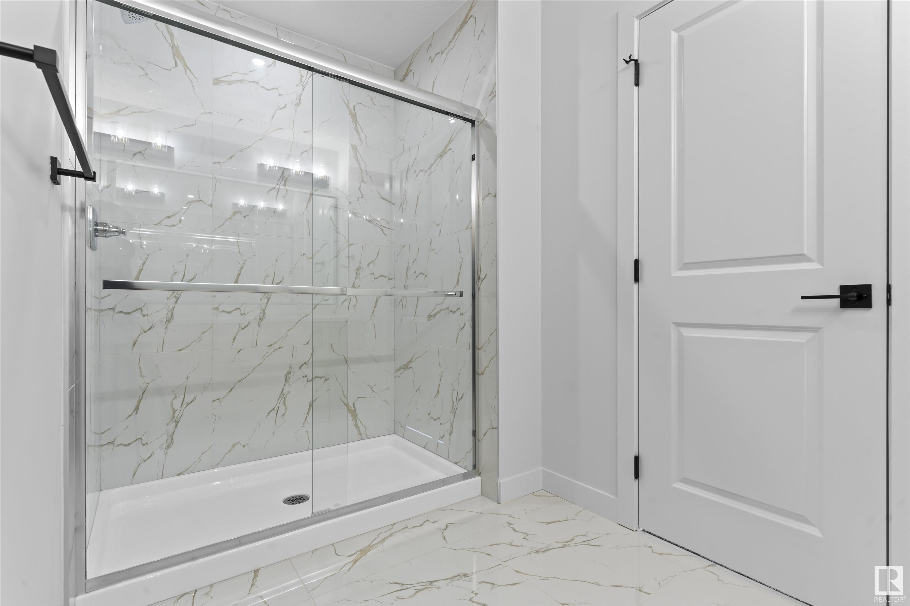      213 Kettyl Court , Leduc,  ,T9E 1B6 ;  Listing Number: MLS E4416256