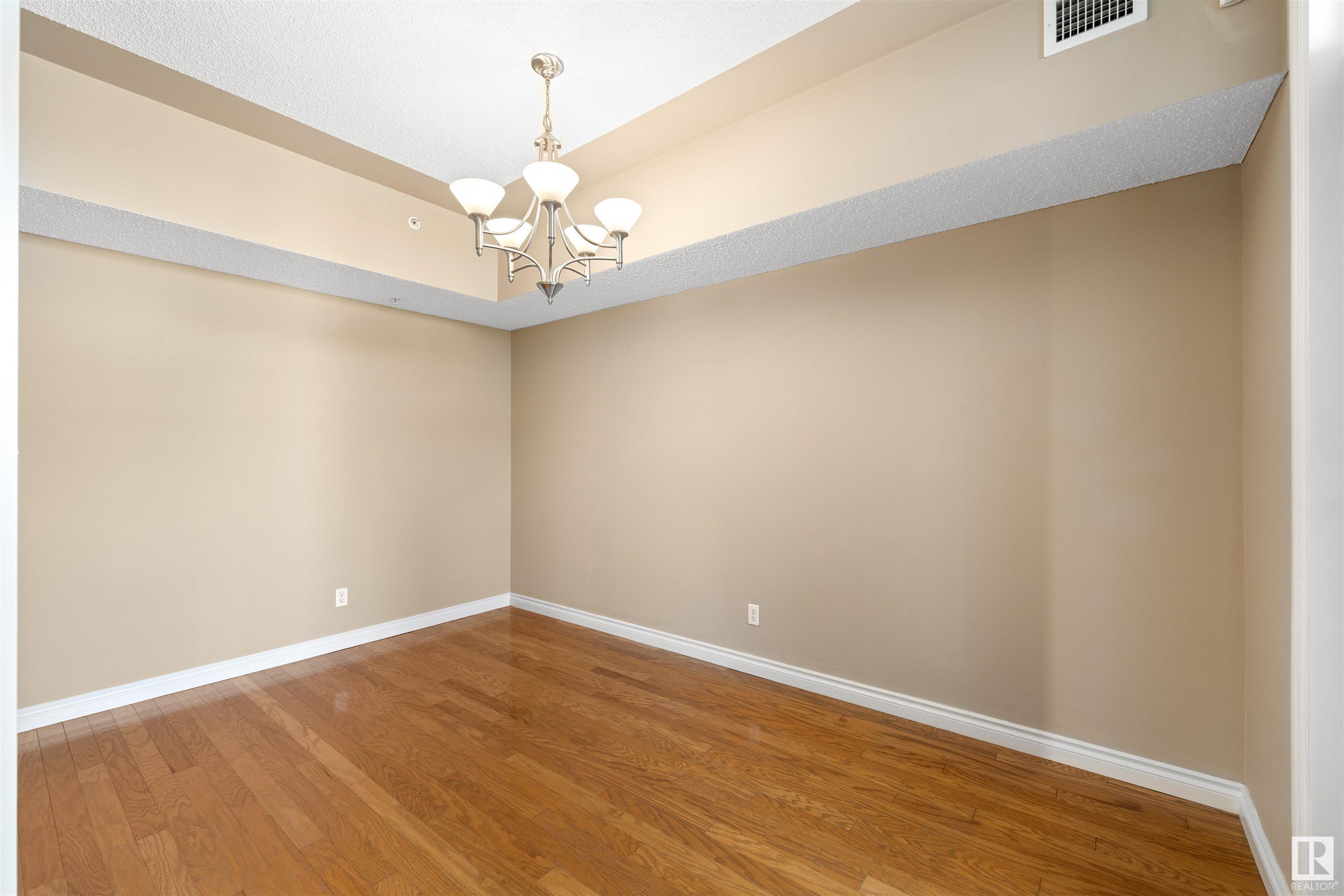      #1401 9020 JASPER AV NW , Edmonton,  ,T5H 3S8 ;  Listing Number: MLS E4416267