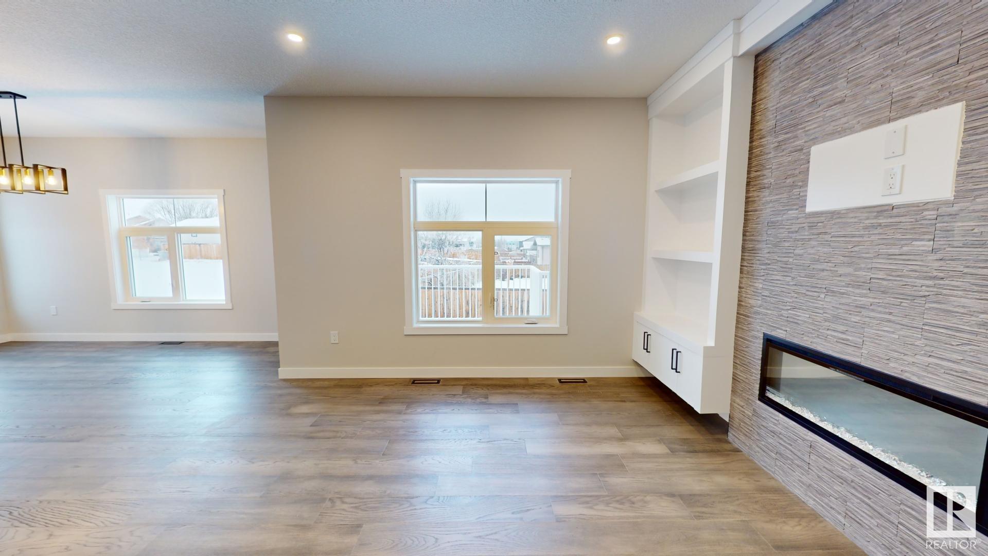     4220 41B AV , Drayton Valley,  ,T7A 1G3 ;  Listing Number: MLS E4416269