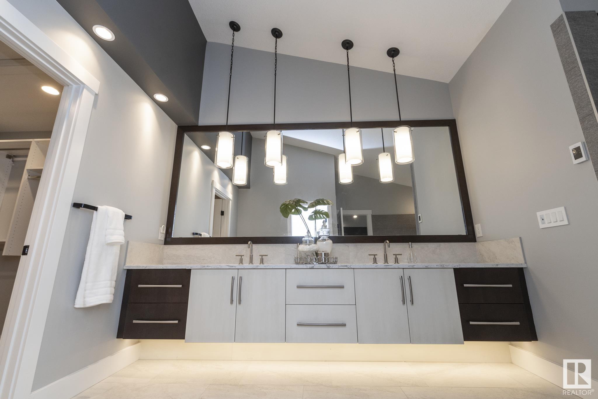      7549 MAY CM NW , Edmonton,  ,T6R 0G9 ;  Listing Number: MLS E4416286