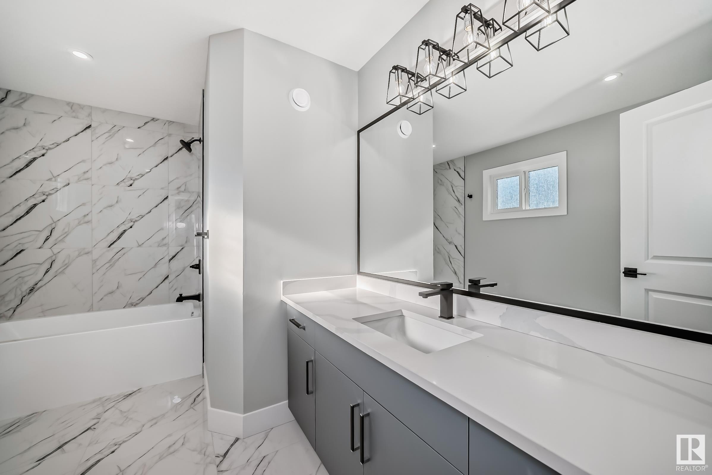      12110 123 ST NW , Edmonton,  ,T5L 0H3 ;  Listing Number: MLS E4416291