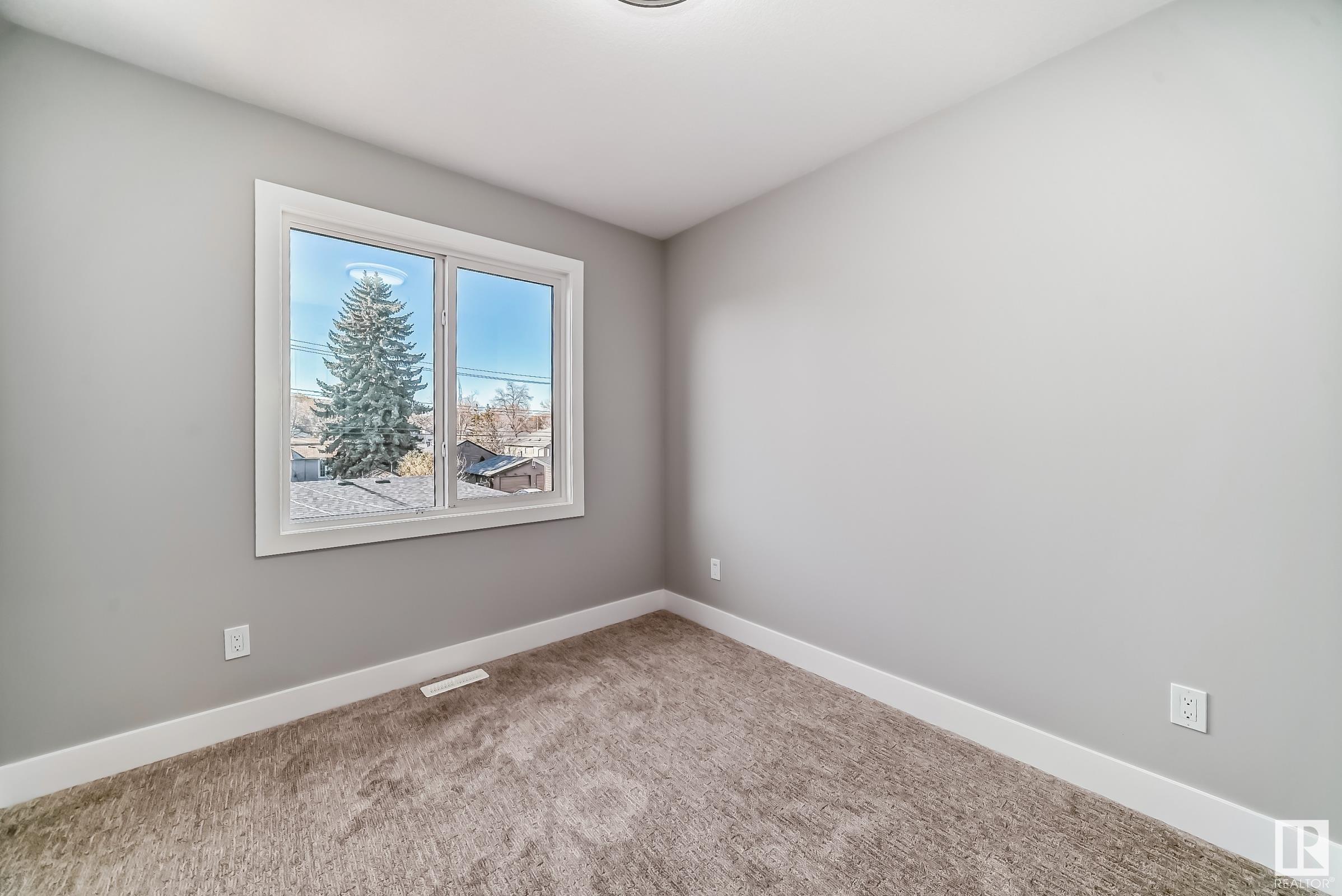      12110 123 ST NW , Edmonton,  ,T5L 0H3 ;  Listing Number: MLS E4416291