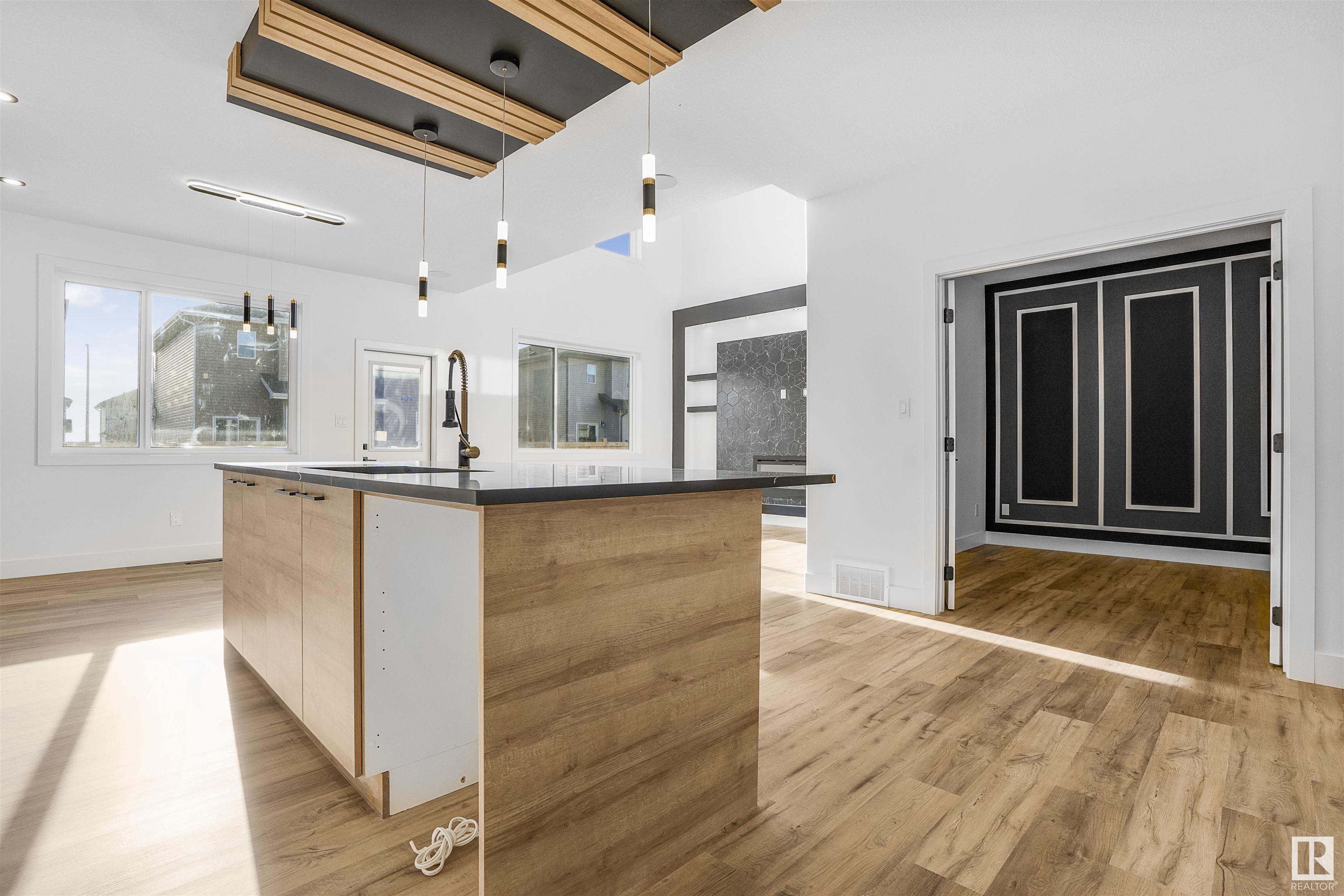      1780 WESTERRA LO , Stony Plain,  ,T7Z 0L8 ;  Listing Number: MLS E4416319