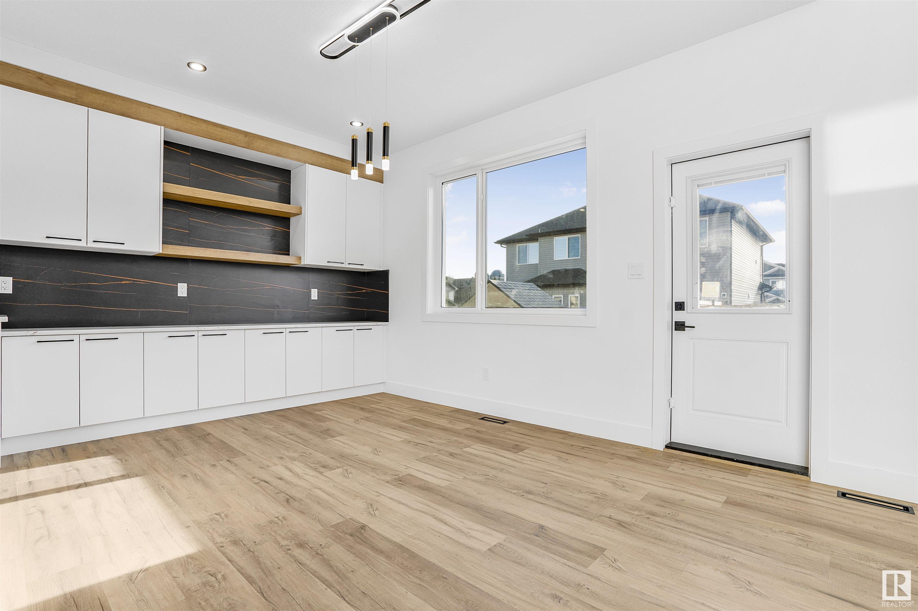      1780 WESTERRA LO , Stony Plain,  ,T7Z 0L8 ;  Listing Number: MLS E4416319