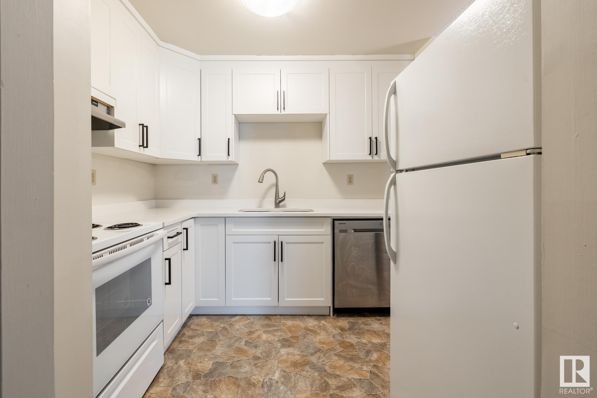      #603 10145 109 ST NW , Edmonton,  ,T5J 3M5 ;  Listing Number: MLS E4416330