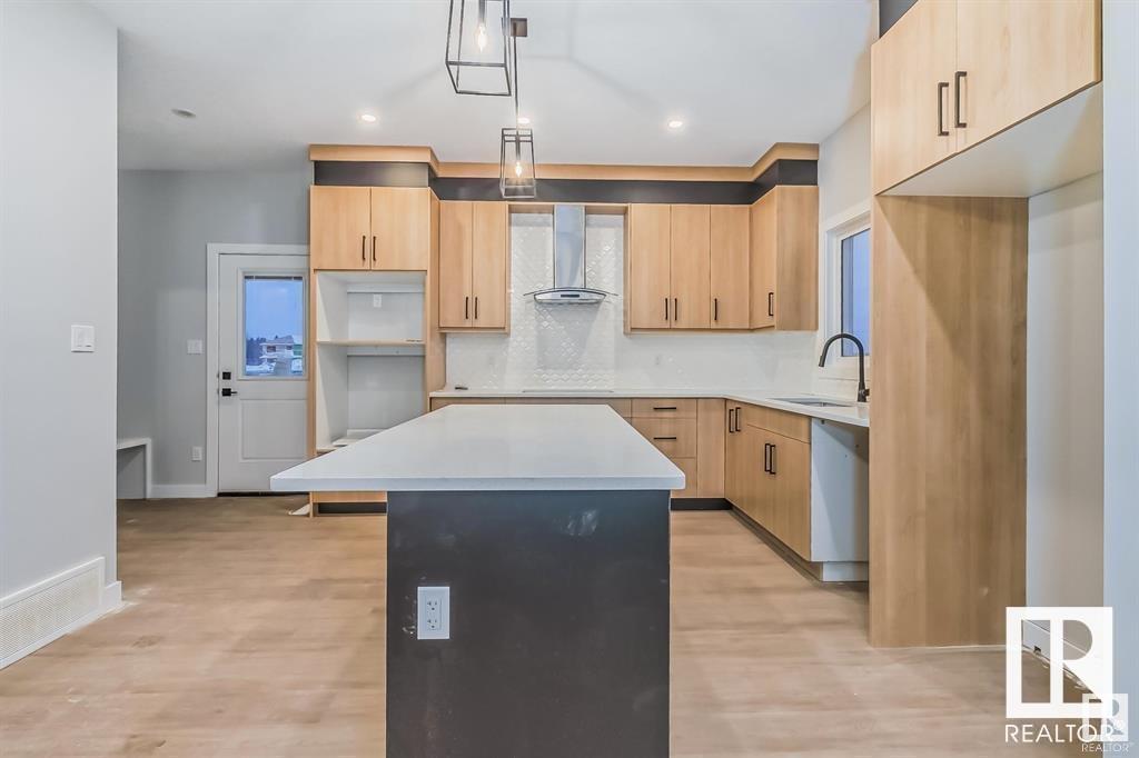      26 RESPLENDENT WY , St. Albert,  ,T8N 8B3 ;  Listing Number: MLS E4416335
