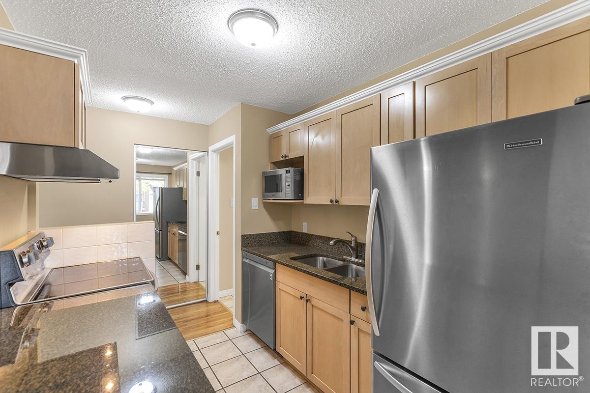      #211 11217 103 AV NW , Edmonton,  ,T5K 2V9 ;  Listing Number: MLS E4416337