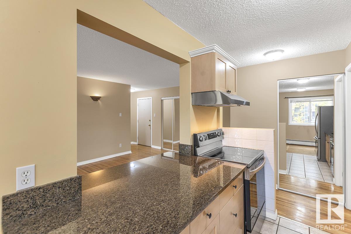      #211 11217 103 AV NW , Edmonton,  ,T5K 2V9 ;  Listing Number: MLS E4416337