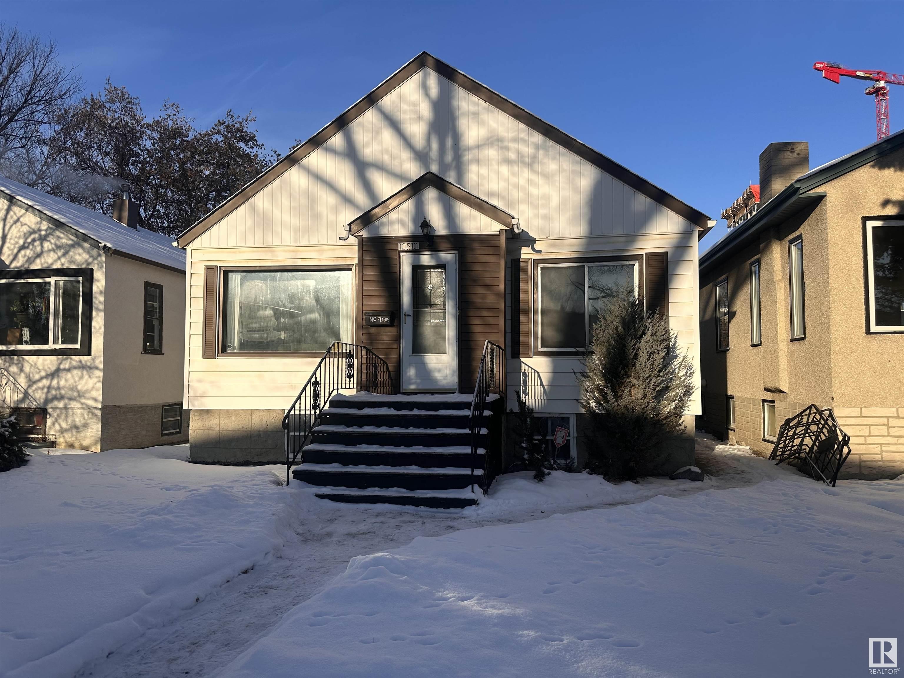      10510 79 AV NW , Edmonton,  ,T6E 1R8 ;  Listing Number: MLS E4416339
