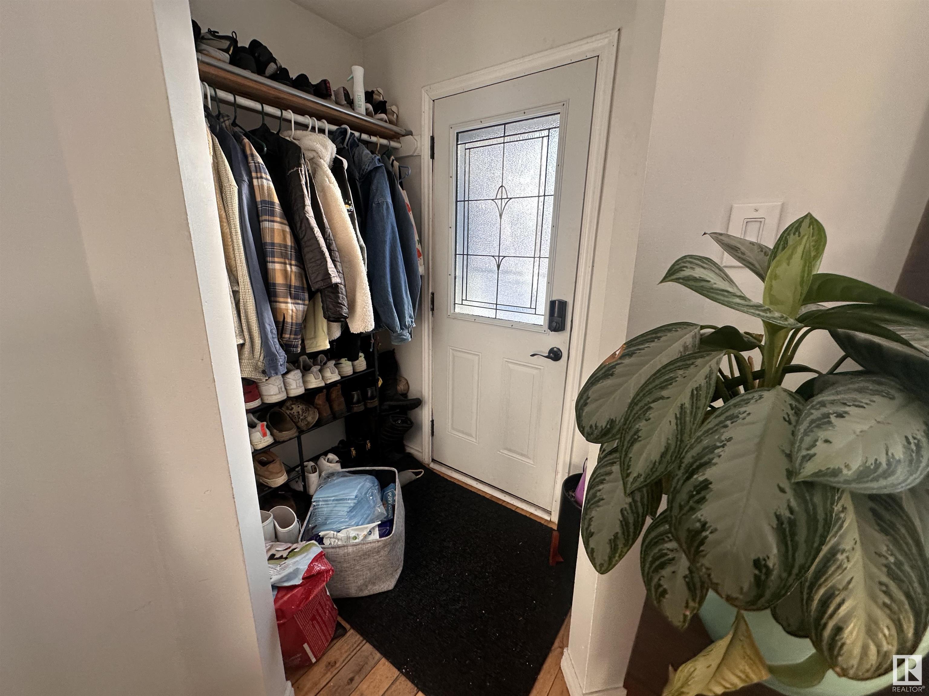      10510 79 AV NW , Edmonton,  ,T6E 1R8 ;  Listing Number: MLS E4416339