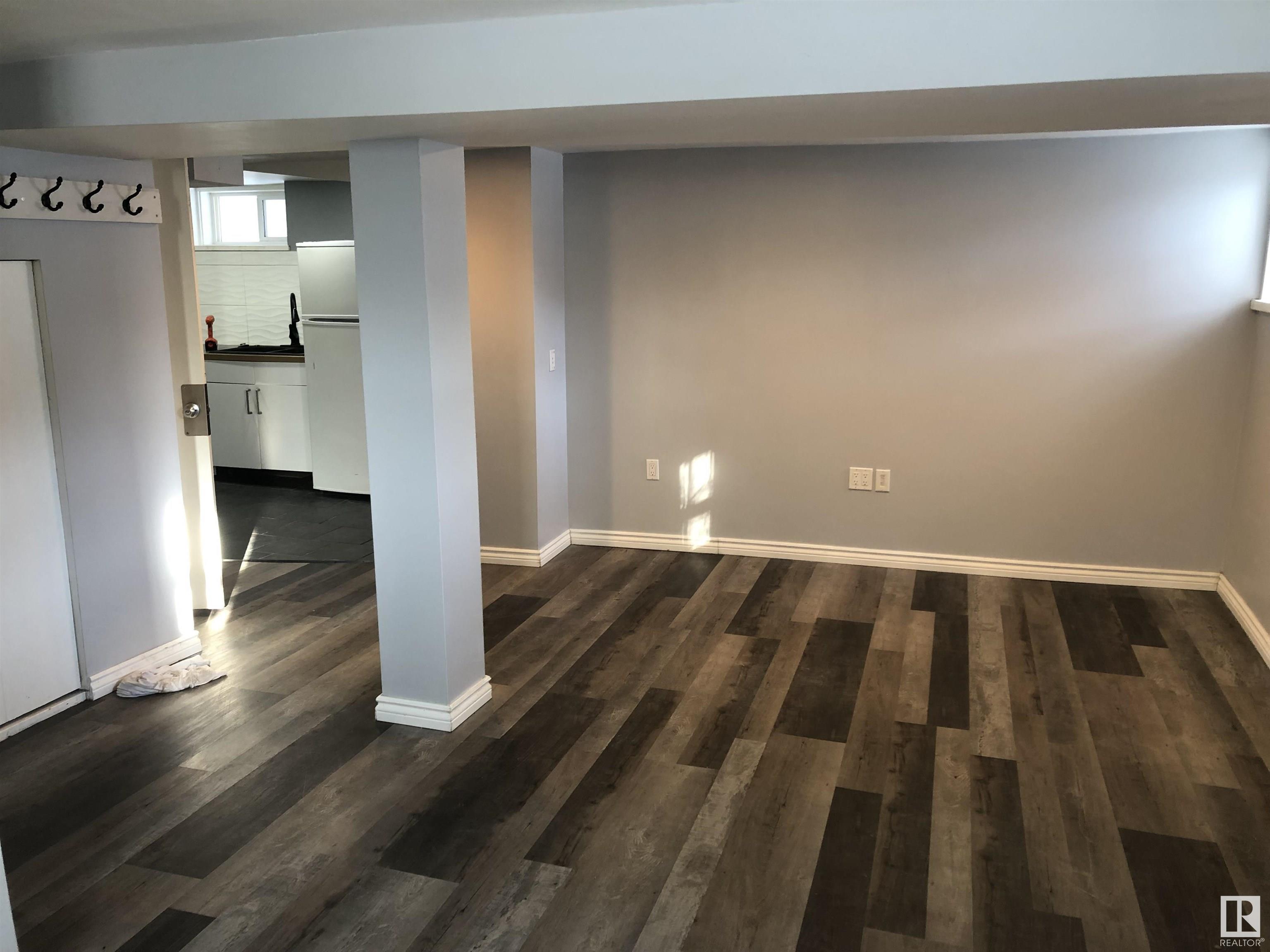      10510 79 AV NW , Edmonton,  ,T6E 1R8 ;  Listing Number: MLS E4416339