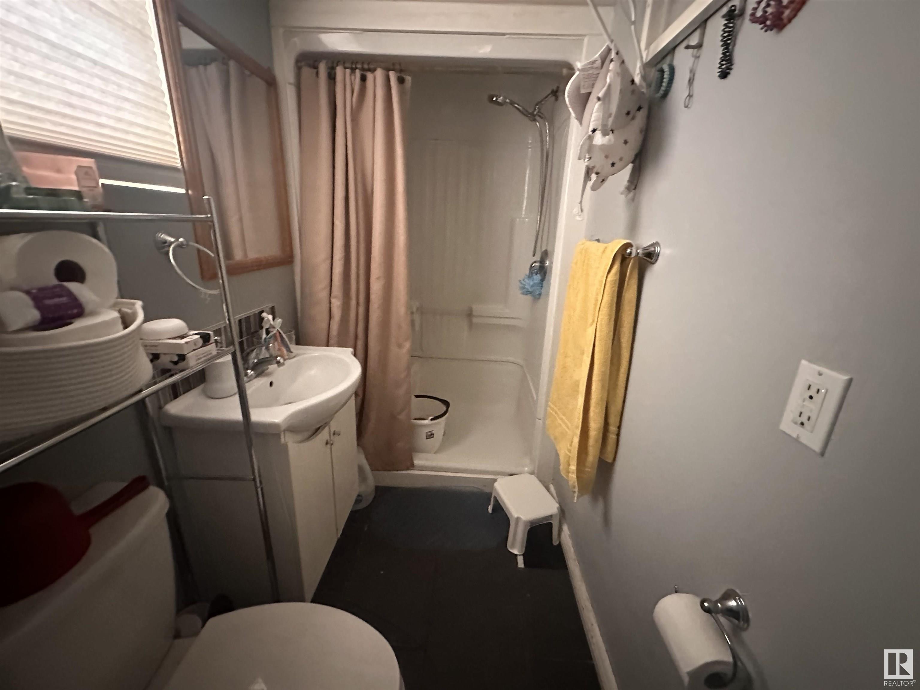      10510 79 AV NW , Edmonton,  ,T6E 1R8 ;  Listing Number: MLS E4416339