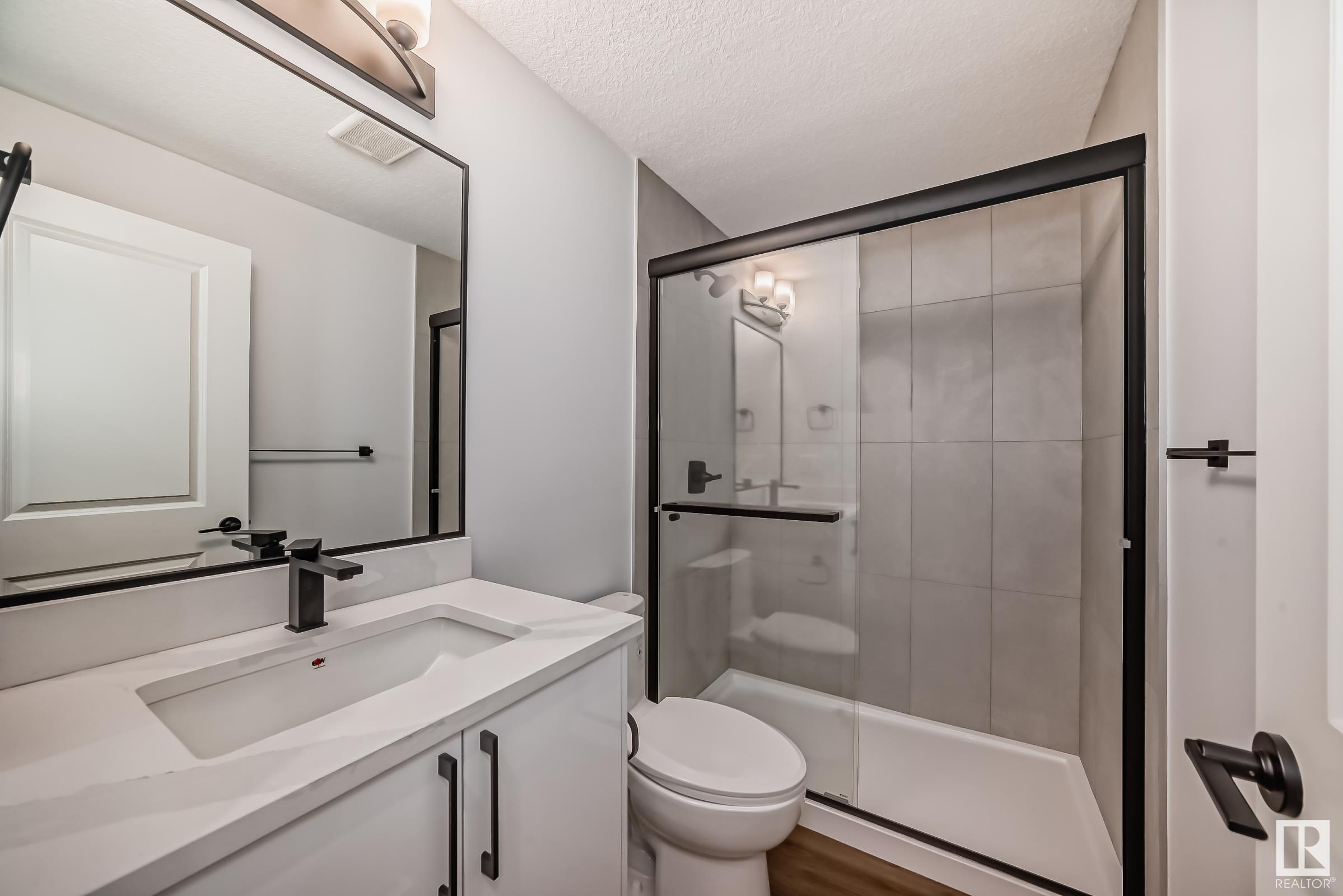      352 Bluff CV , Leduc,  ,T9E 1S2 ;  Listing Number: MLS E4416346