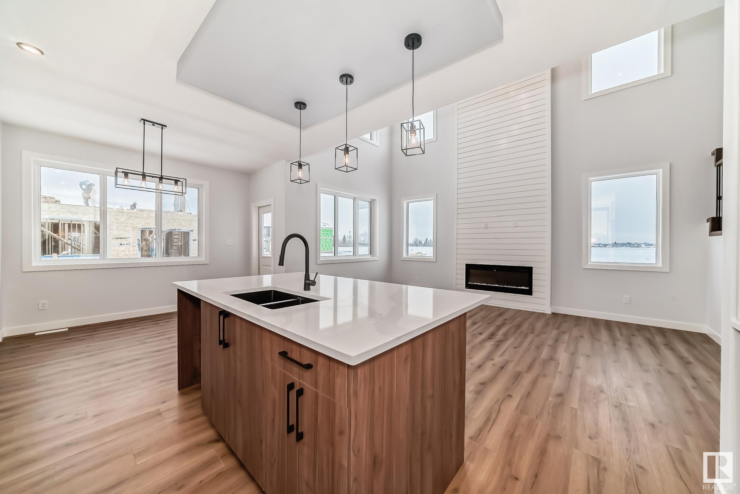      352 Bluff CV , Leduc,  ,T9E 1S2 ;  Listing Number: MLS E4416346