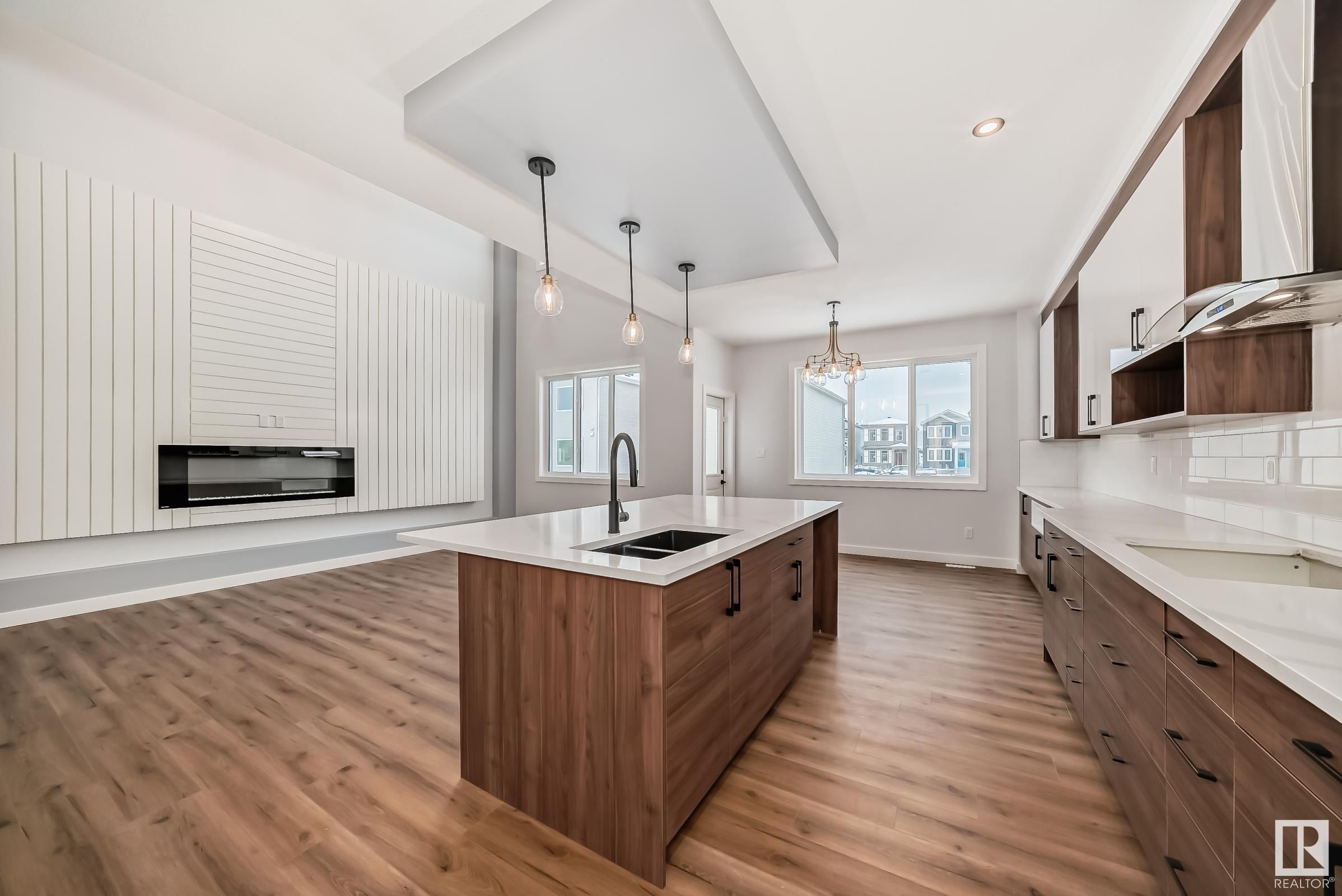      354 Bluff CV , Leduc,  ,T9E 1S2 ;  Listing Number: MLS E4416348