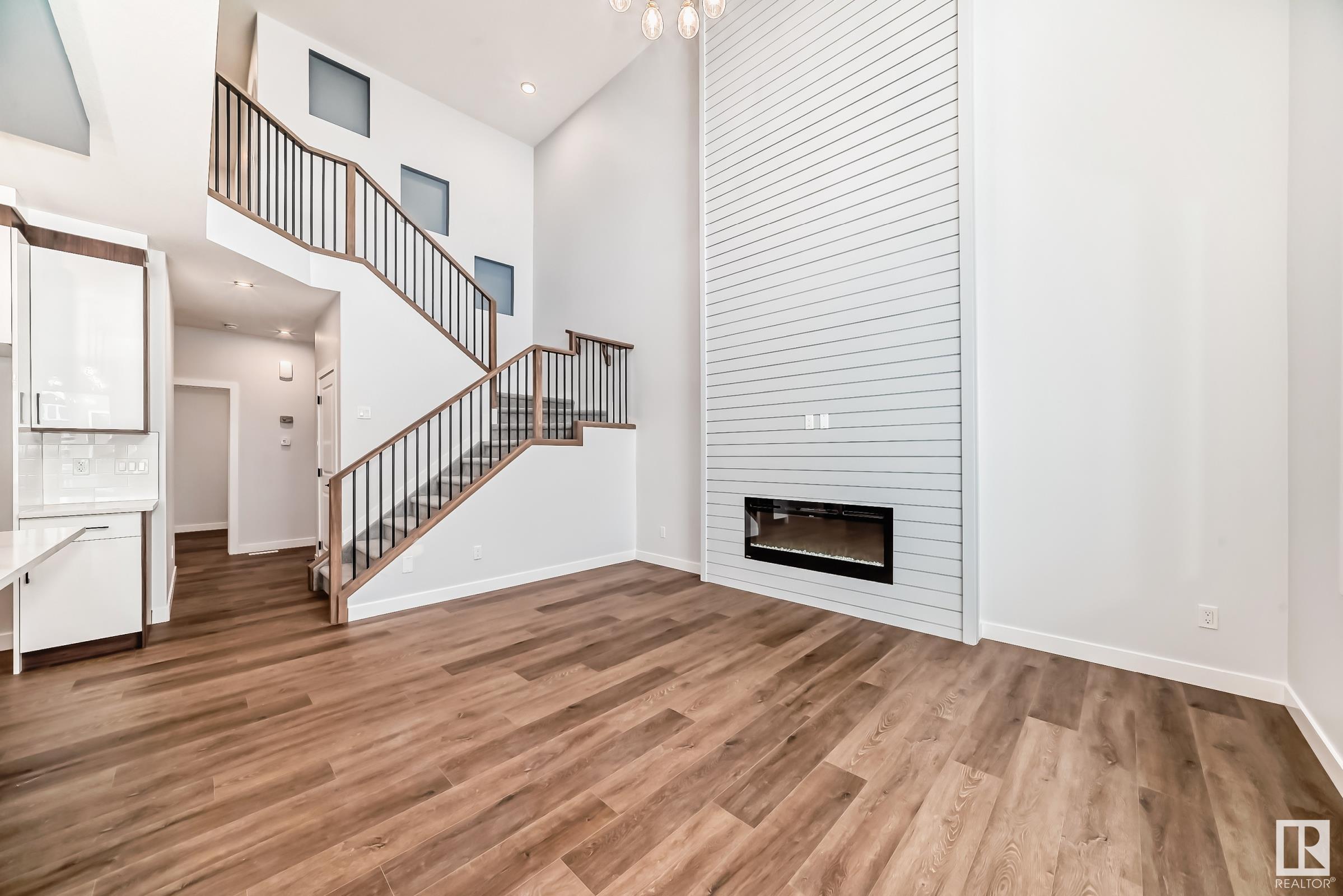      356 Bluff CV , Leduc,  ,T9E 1S2 ;  Listing Number: MLS E4416349