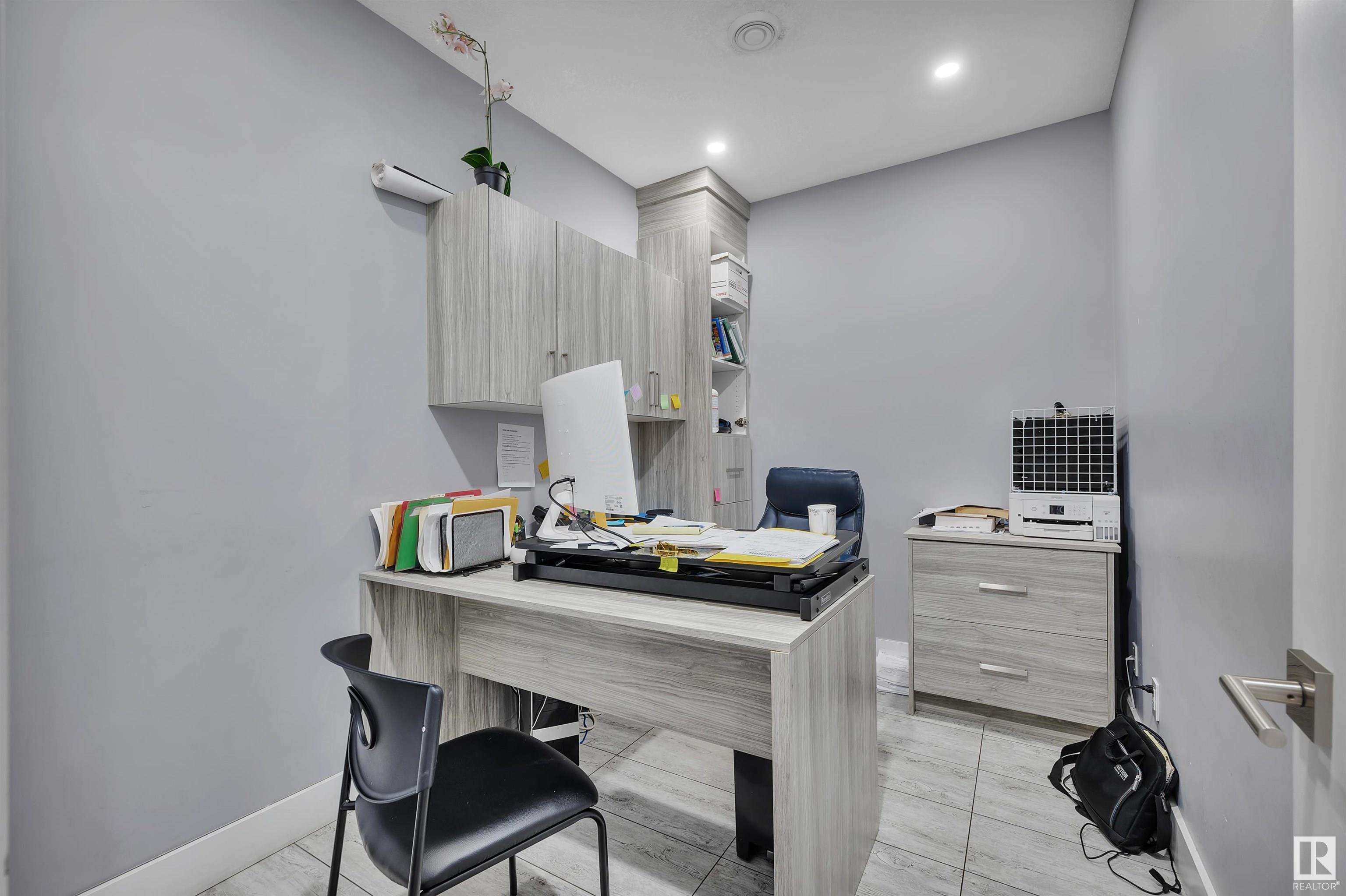      0 0 AV NW , Edmonton,  ,T6J 6V4 ;  Listing Number: MLS E4416350