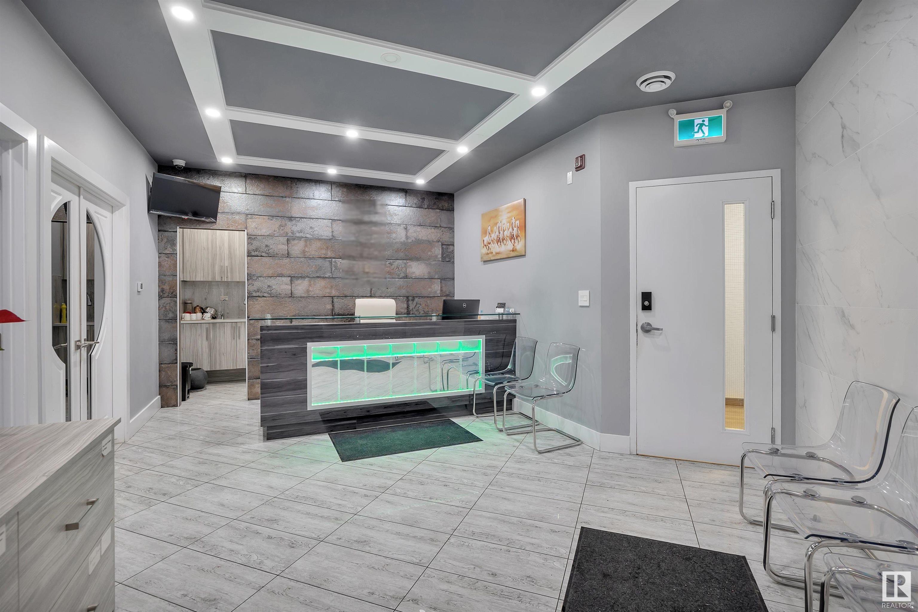      0 0 AV NW , Edmonton,  ,T6J 6V4 ;  Listing Number: MLS E4416350