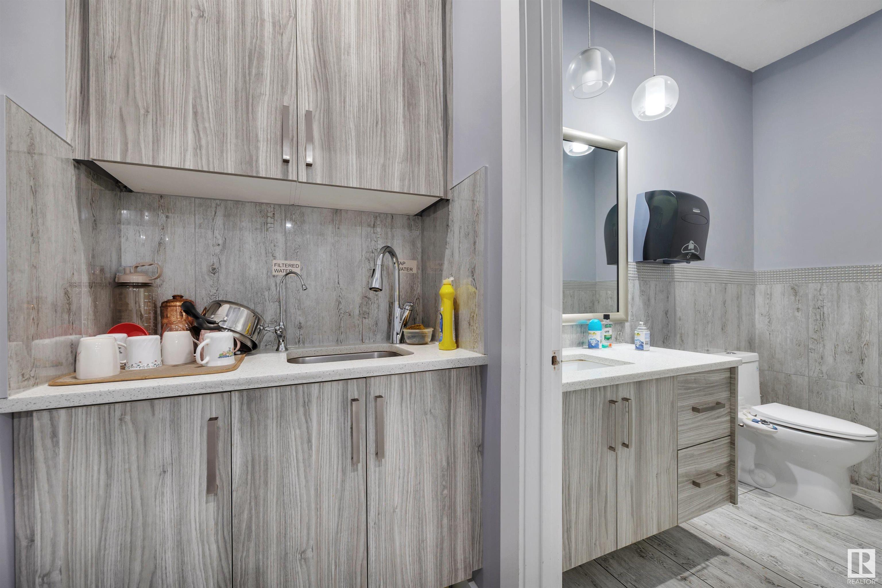      0 0 AV NW , Edmonton,  ,T6J 6V4 ;  Listing Number: MLS E4416350