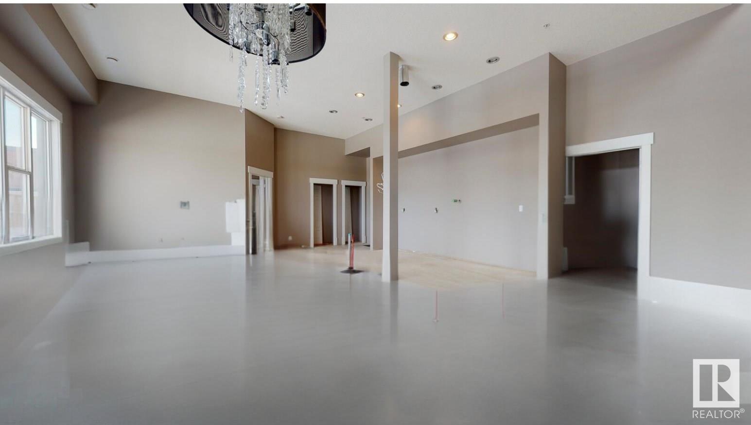      #601 10518 113 ST NW , Edmonton,  ,T5H 3H5 ;  Listing Number: MLS E4416354