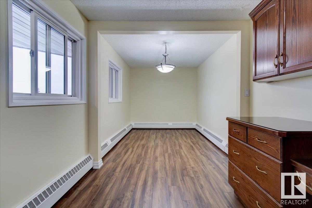      #301 10511 19 AV NW , Edmonton,  ,T6J 5S8 ;  Listing Number: MLS E4416357