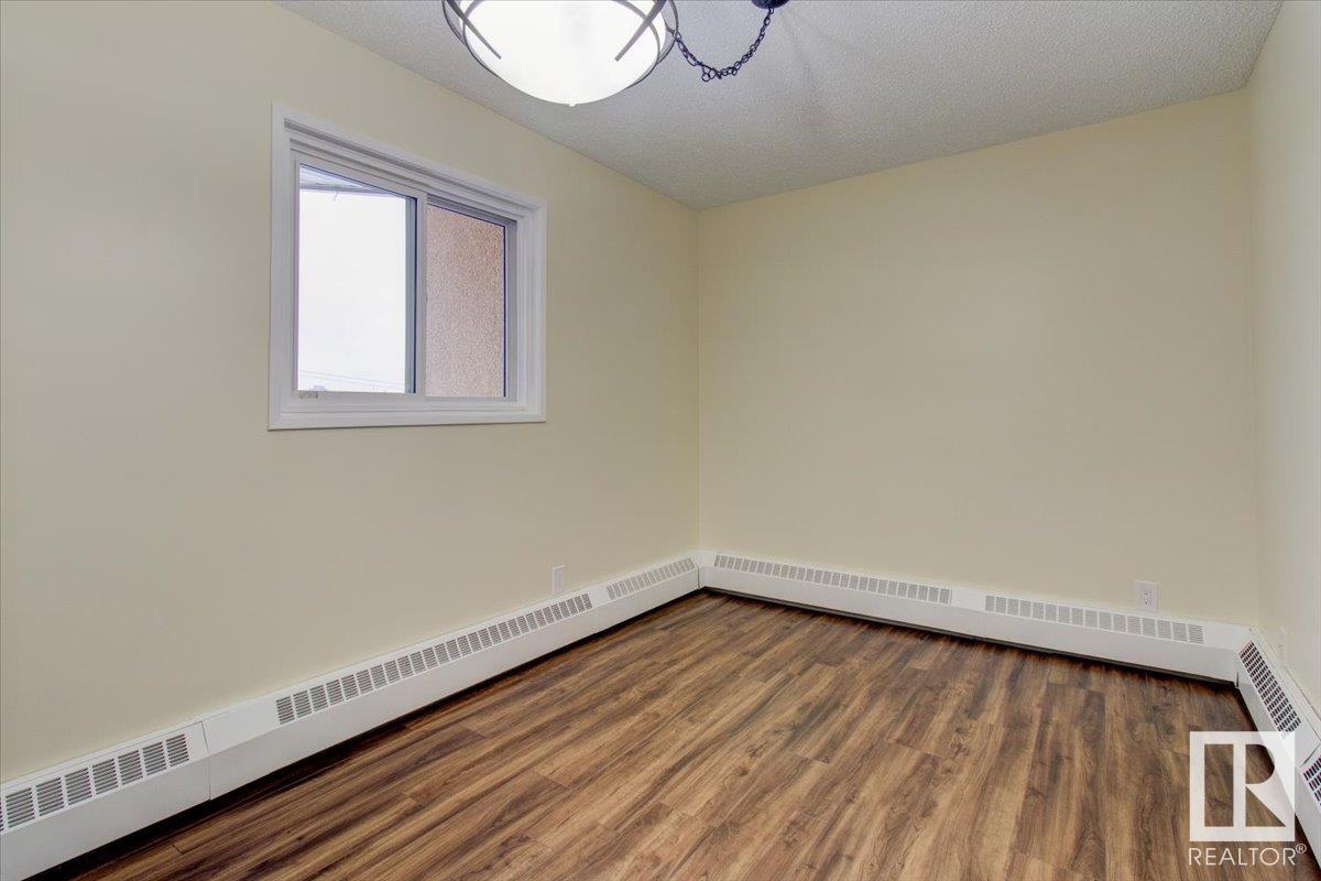      #301 10511 19 AV NW , Edmonton,  ,T6J 5S8 ;  Listing Number: MLS E4416357