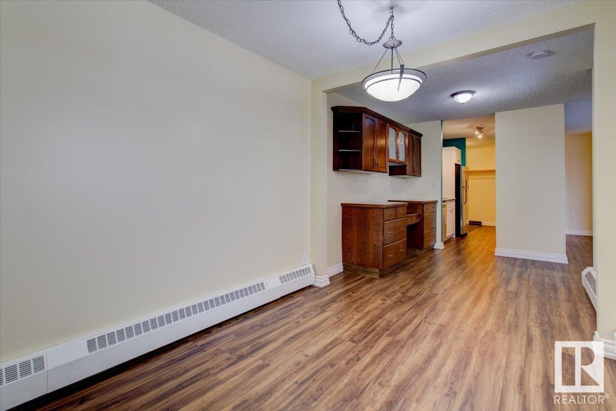      #301 10511 19 AV NW , Edmonton,  ,T6J 5S8 ;  Listing Number: MLS E4416357