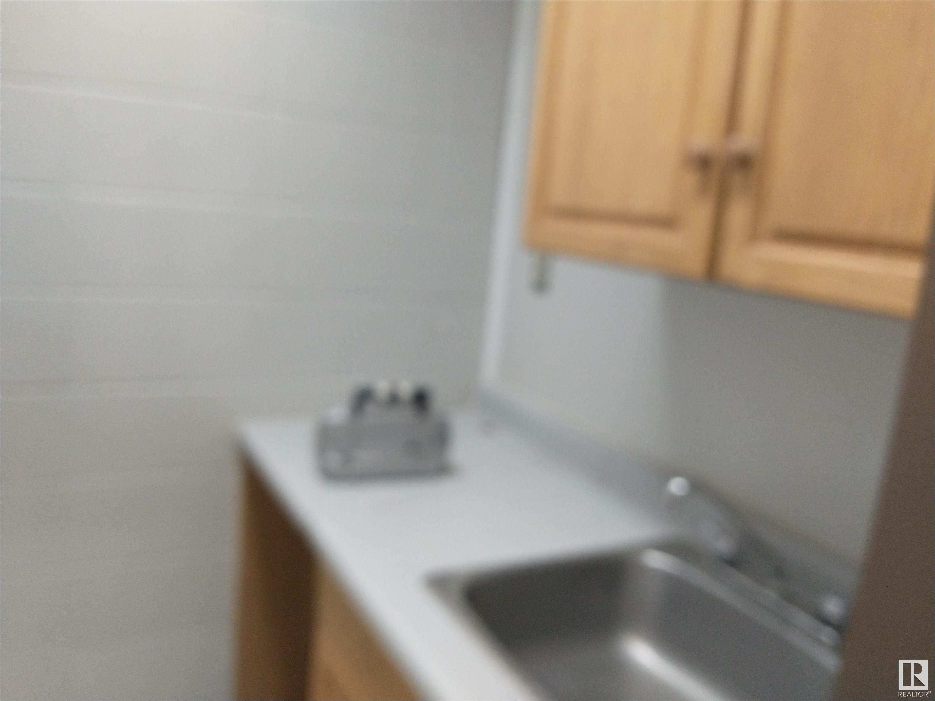      9420 111 AV NW , Edmonton,  ,T5G 0A4 ;  Listing Number: MLS E4416365