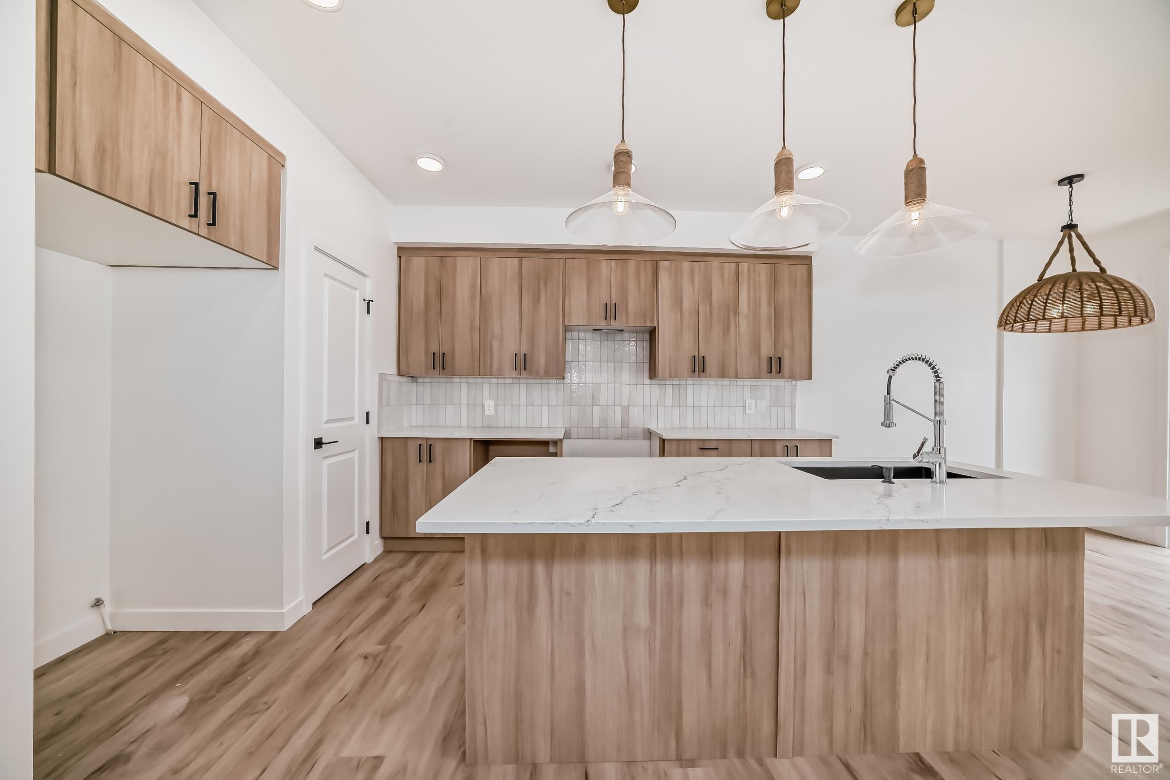      3412 168 ST SW , Edmonton,  ,T6W 5M2 ;  Listing Number: MLS E4416370
