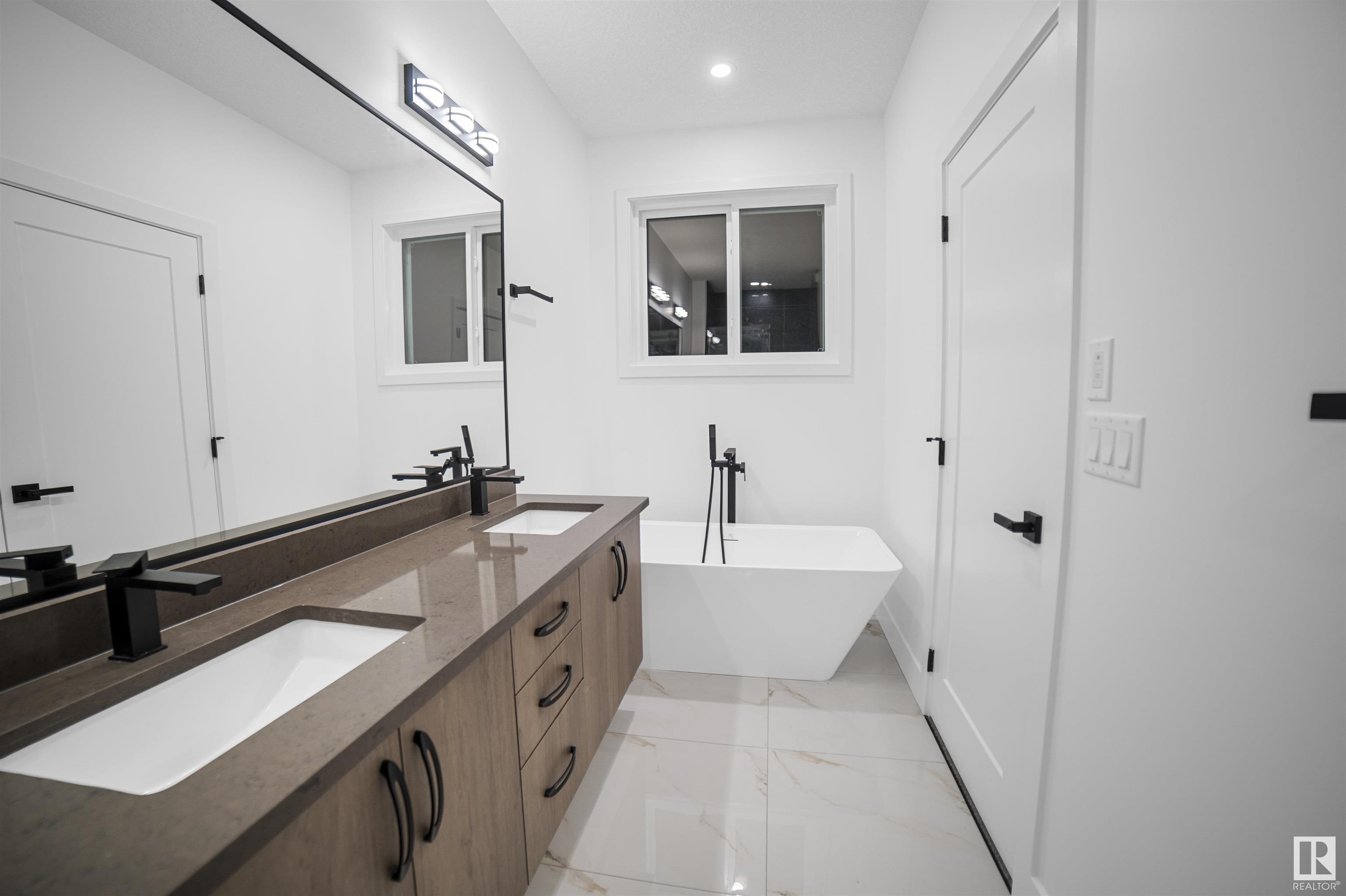      145 CREEKSIDE LN , Leduc,  ,T9E 1T1 ;  Listing Number: MLS E4416391