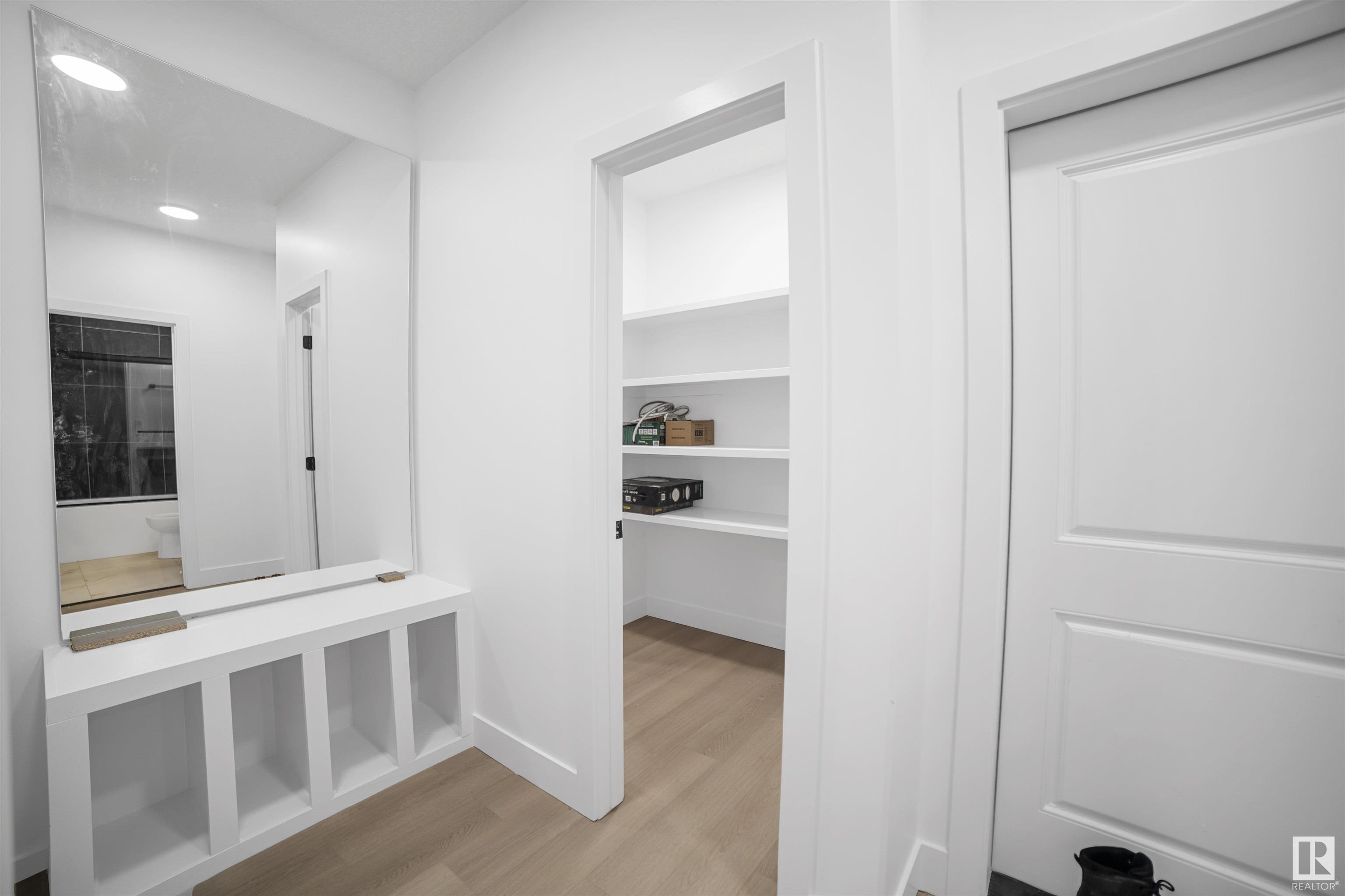     145 CREEKSIDE LN , Leduc,  ,T9E 1T1 ;  Listing Number: MLS E4416391