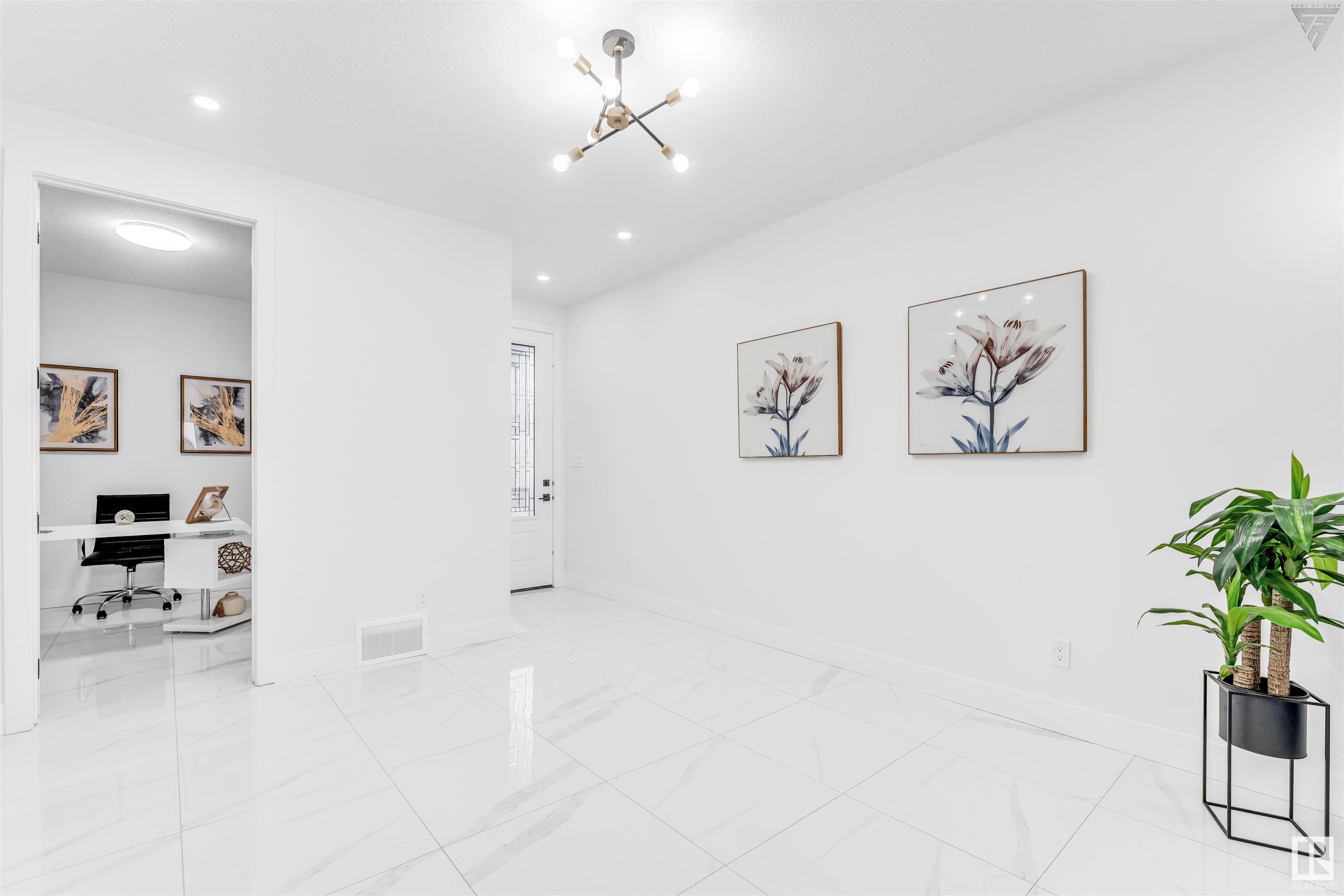      211 28 ST SW , Edmonton,  ,T6X 2W4 ;  Listing Number: MLS E4416396