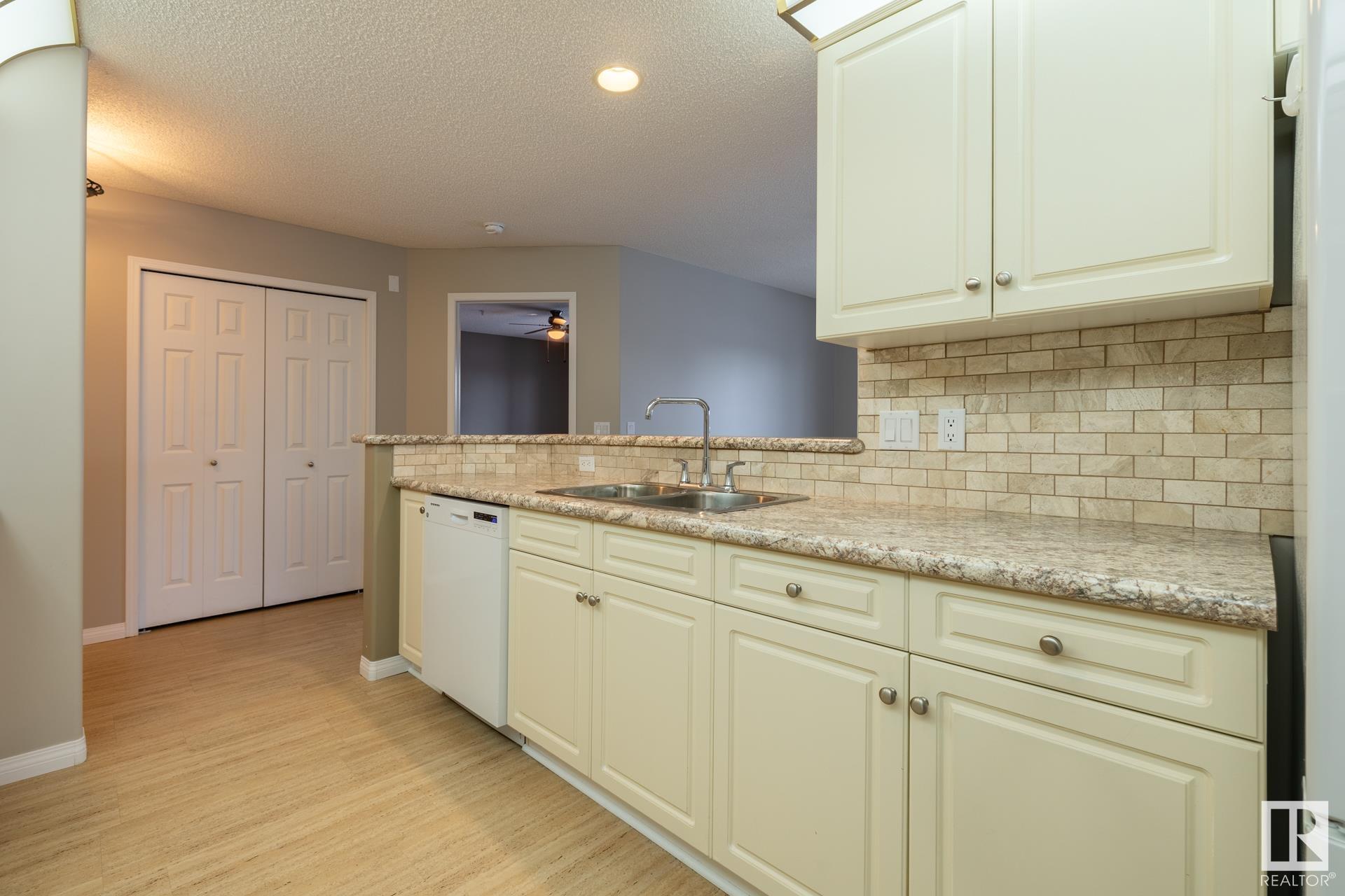      #113 70 CRYSTAL LN , Sherwood Park,  ,T8H 1W6 ;  Listing Number: MLS E4416397