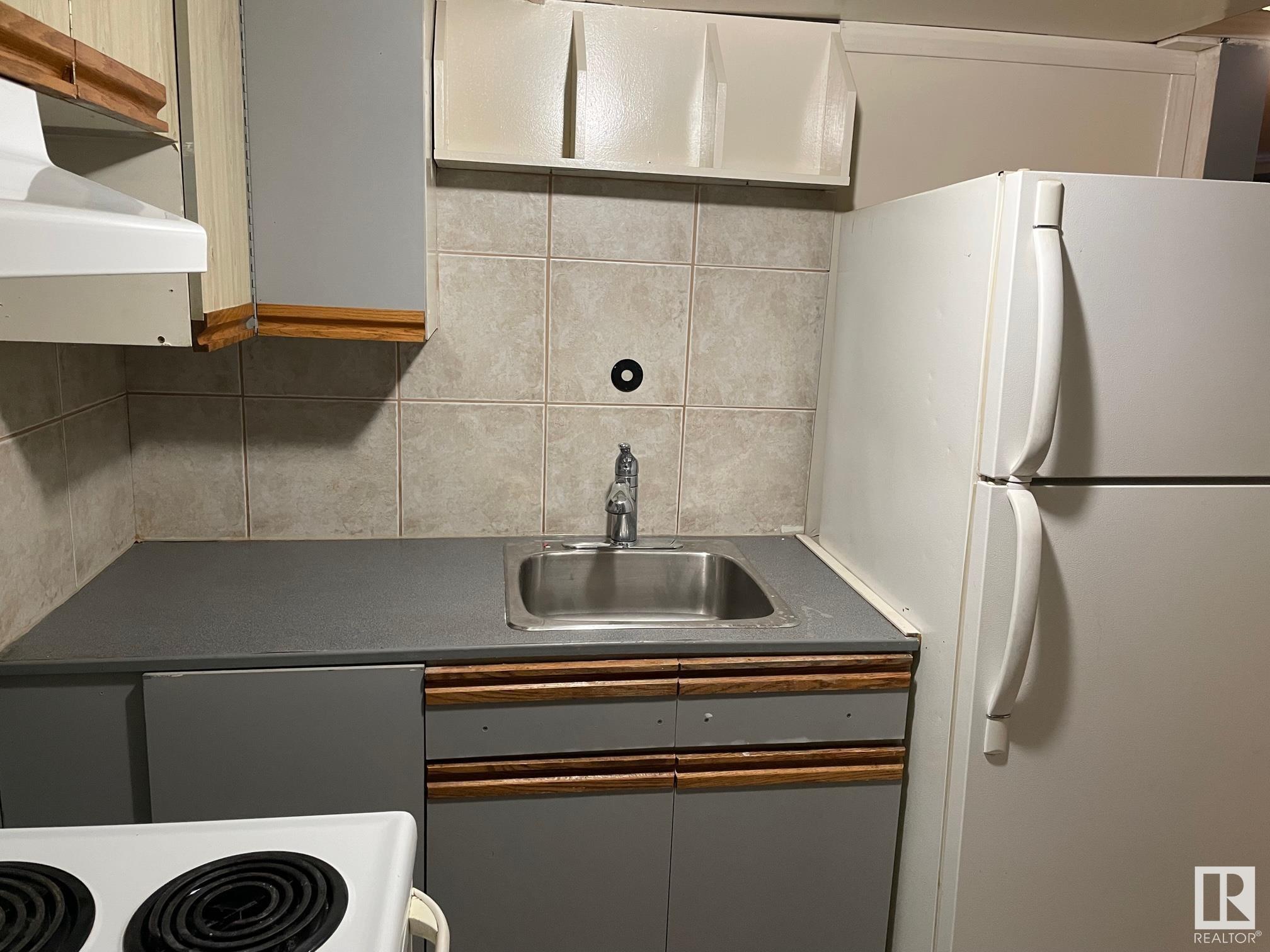      5119 Fourier DR SE , Calgary,  ,T2A 0S9 ;  Listing Number: MLS E4416410