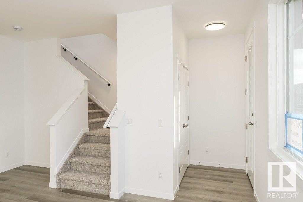      6324 176 AV NW , Edmonton,  ,T5Y 4E6 ;  Listing Number: MLS E4416423