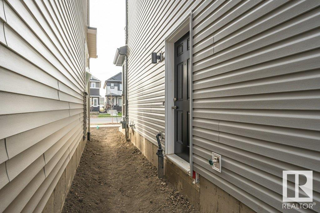      6324 176 AV NW , Edmonton,  ,T5Y 4E6 ;  Listing Number: MLS E4416423