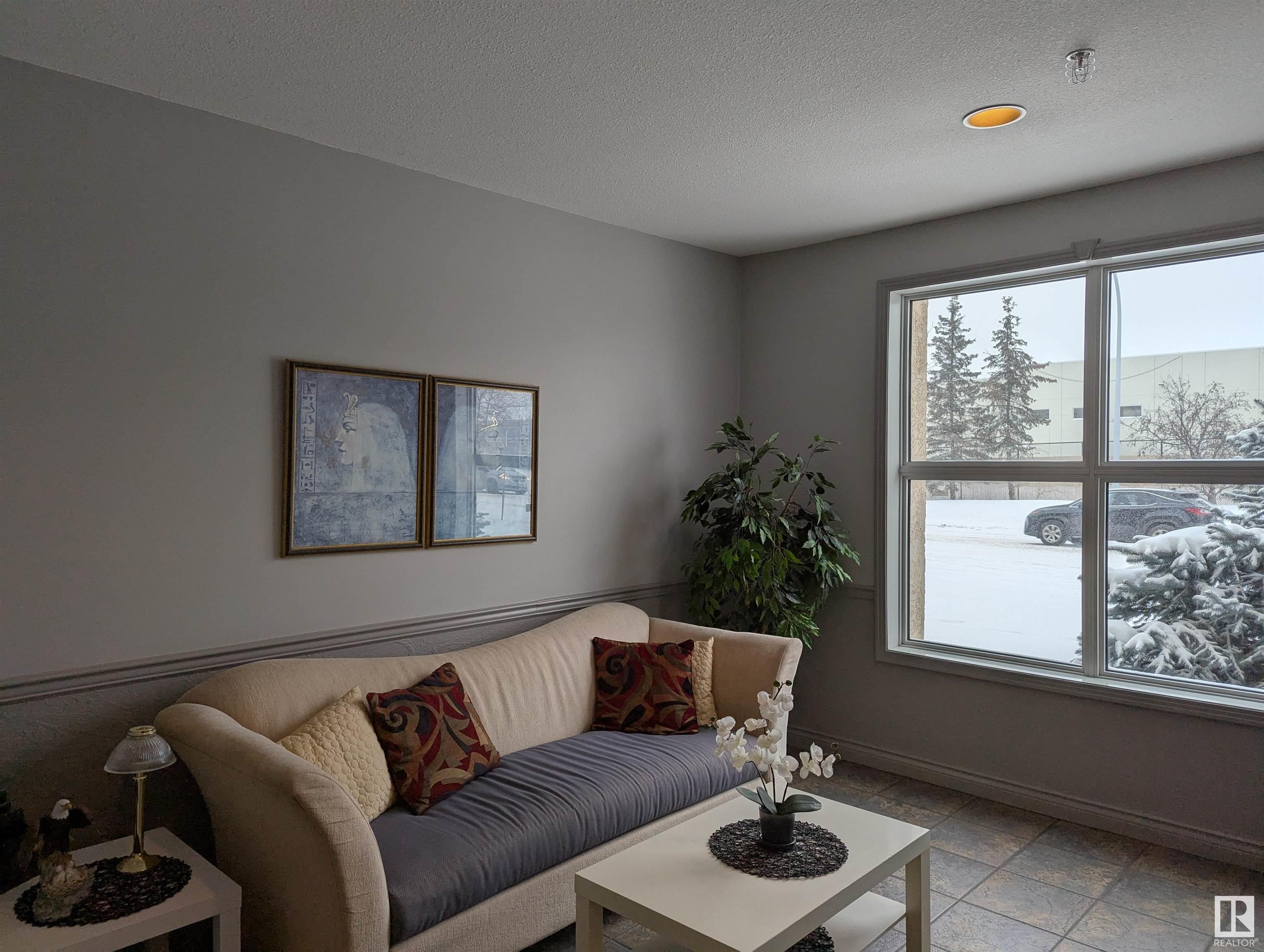      #208 10421 42 AV NW , Edmonton,  ,T6J 7C8 ;  Listing Number: MLS E4416425